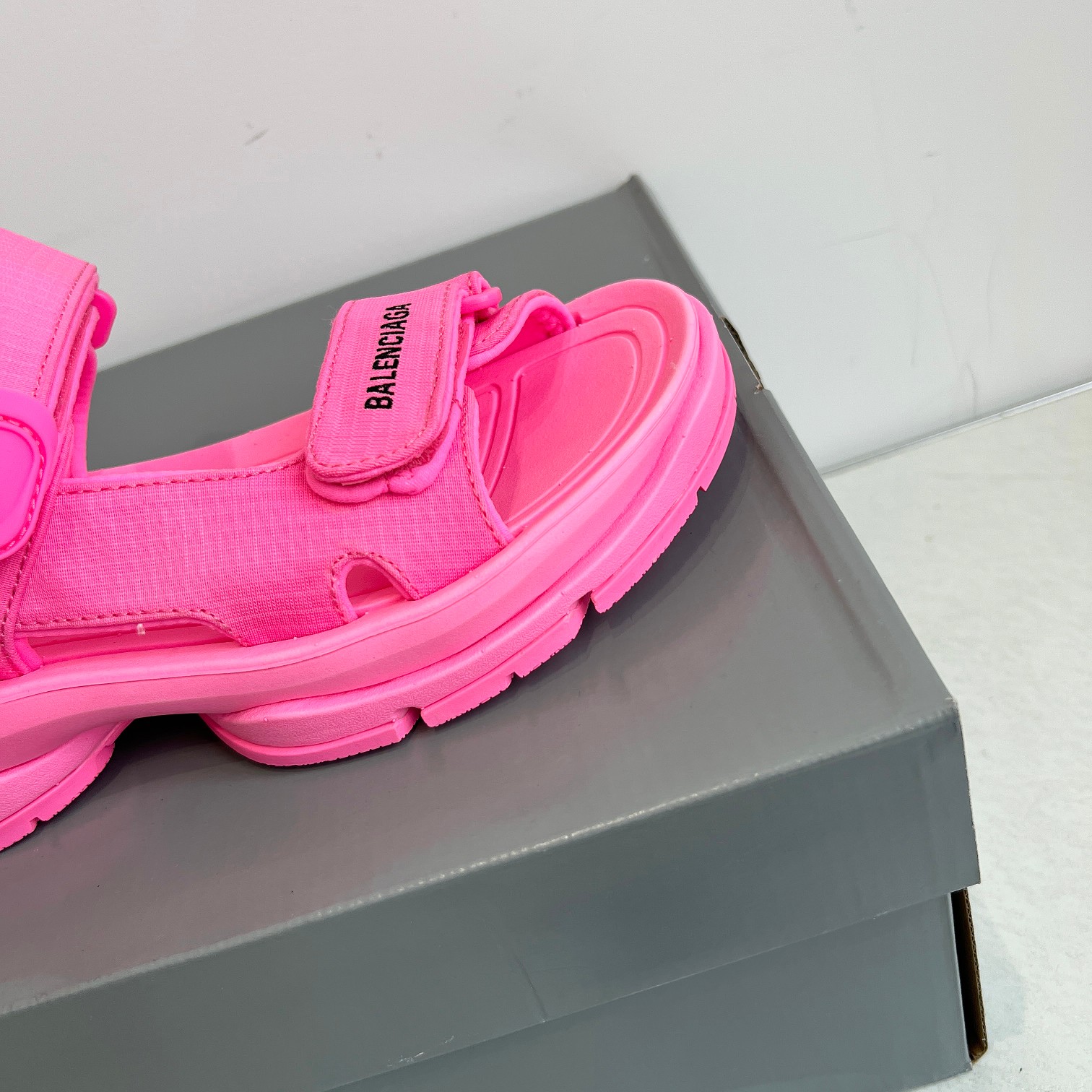 Balenciaga Sandals Mesh Breathable L-s-xl