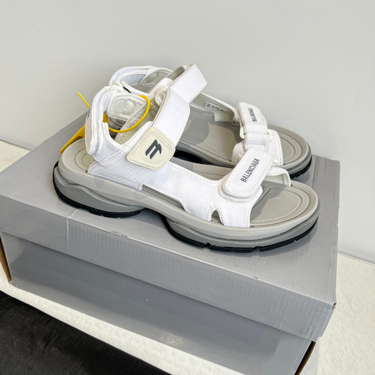 Balenciaga Sandals Mesh Breathable L-s-xl