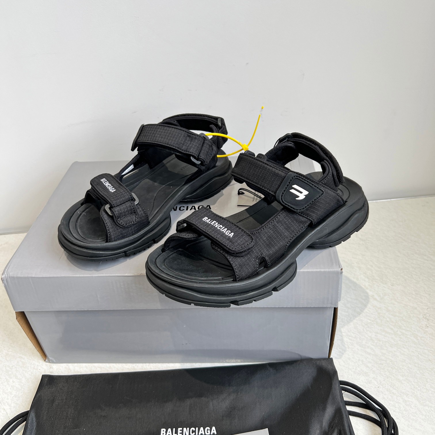 Balenciaga Sandals Mesh Breathable L-s-xl