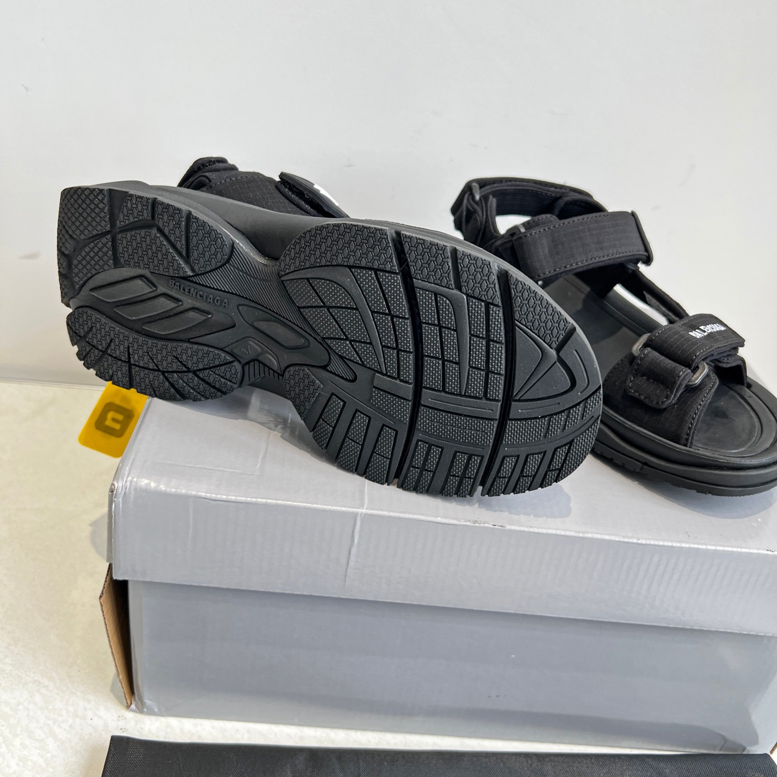 Balenciaga Sandals Mesh Breathable L-s-xl
