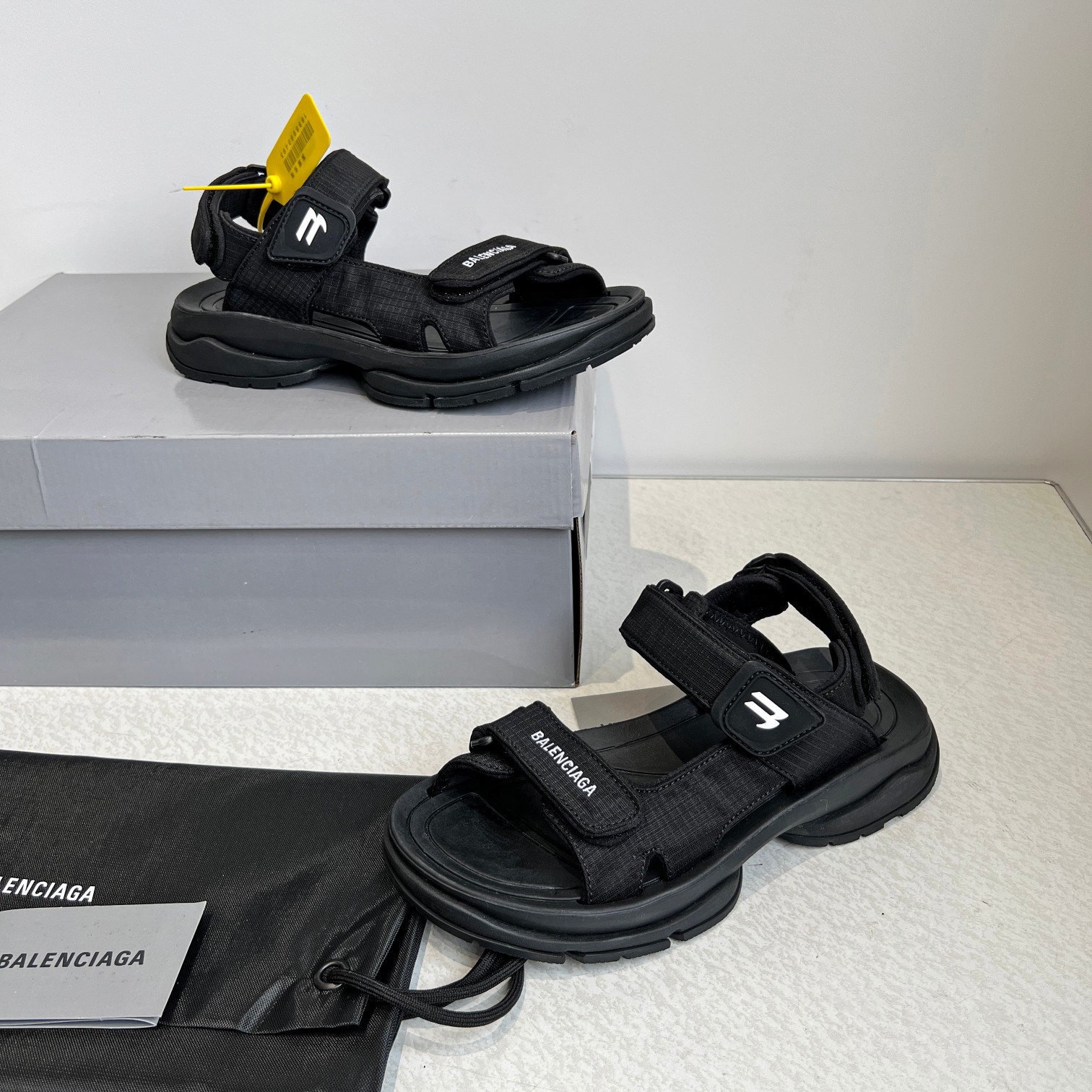 Balenciaga Sandals Mesh Breathable L-s-xl