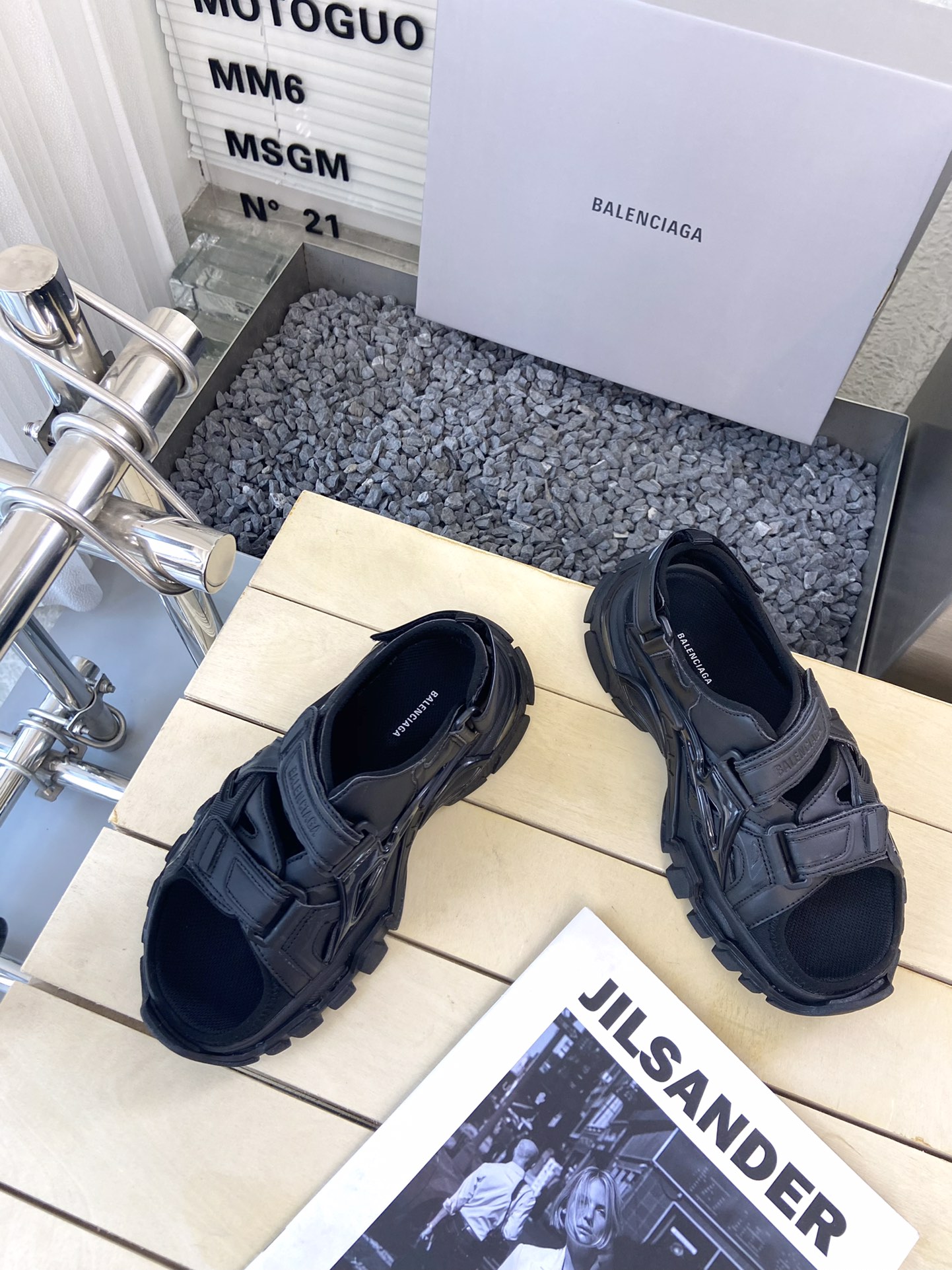 Calvin Klein Couple Sandals M-l