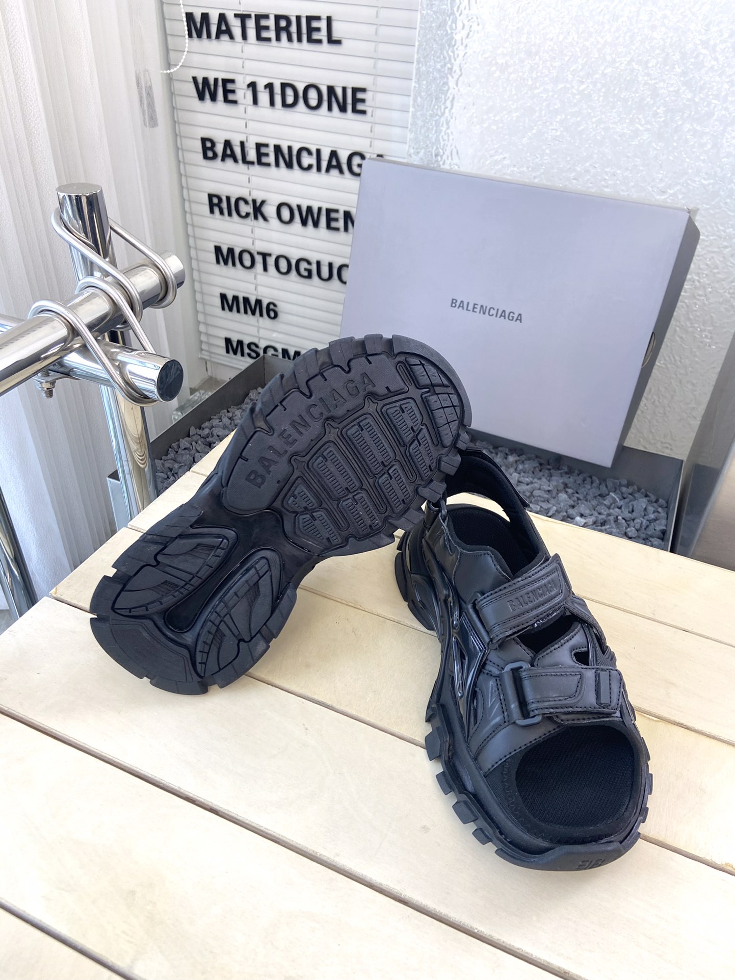 Calvin Klein Couple Sandals M-l