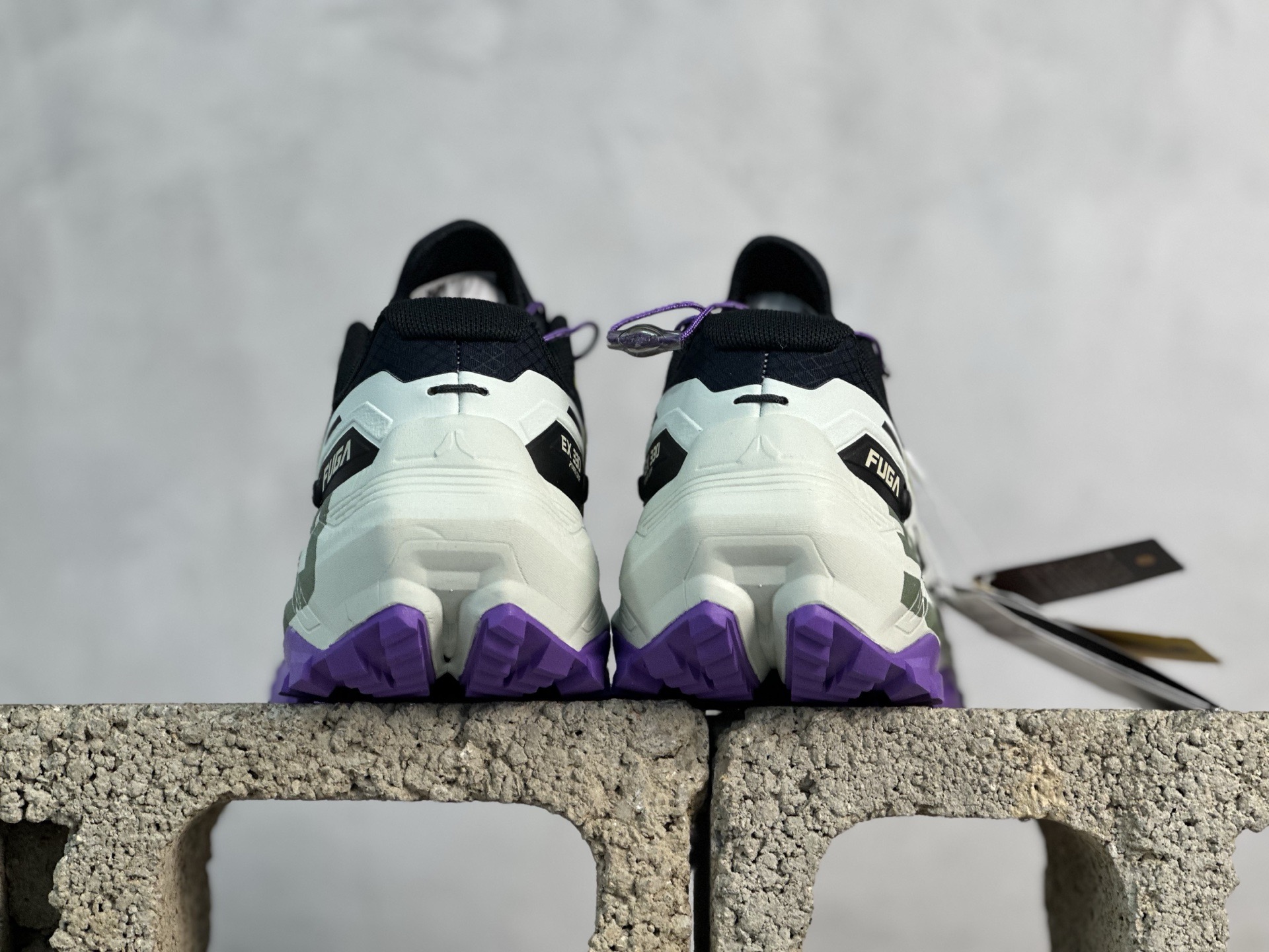 Basic Shoes L-s