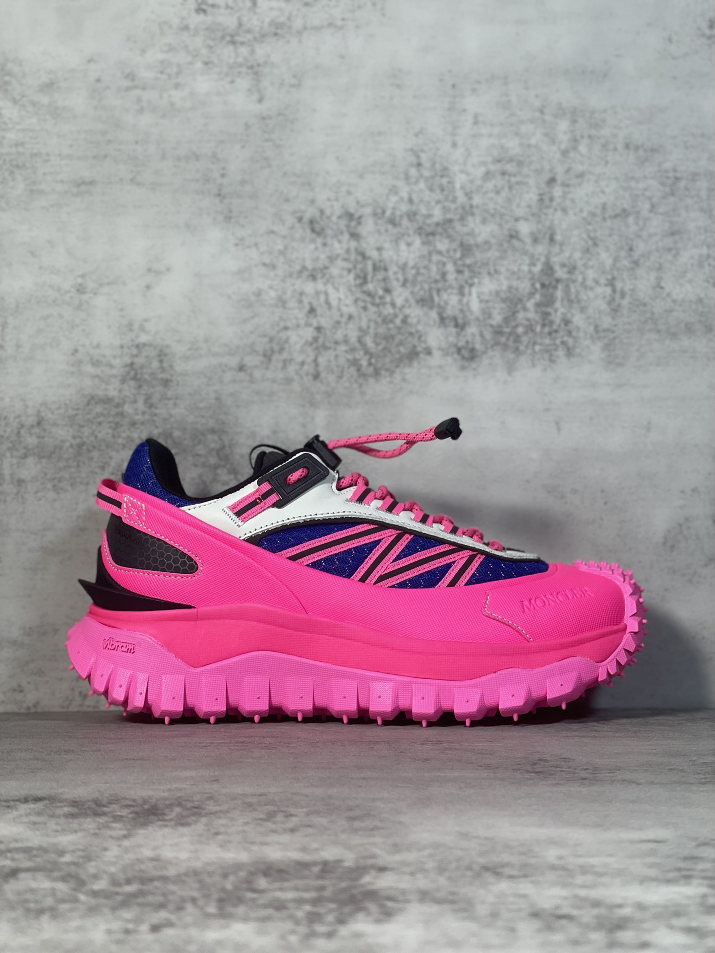 Moncler Sneakers Shock Absorbing M-l