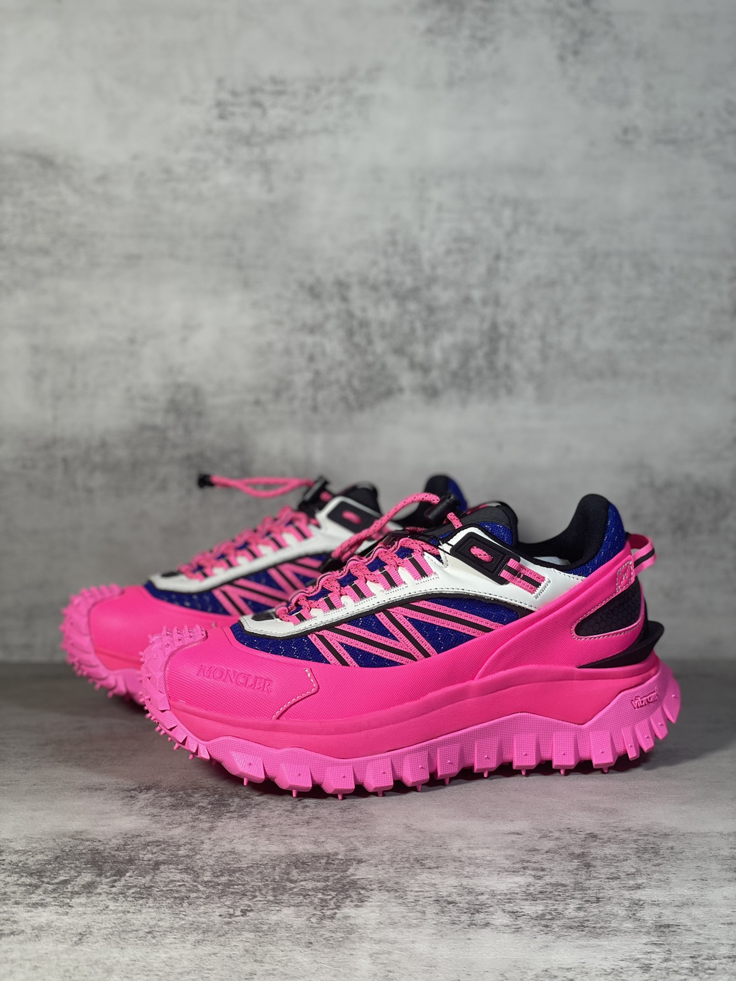 Moncler Sneakers Shock Absorbing M-l