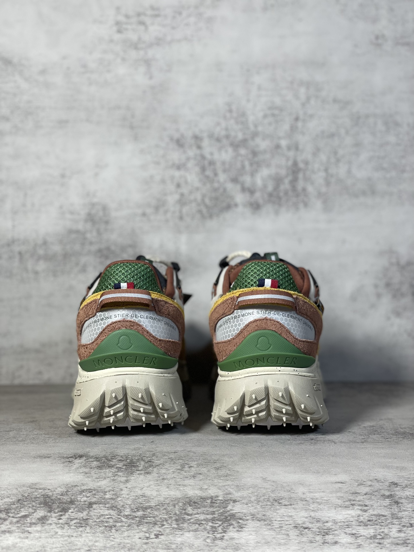 Moncler Sneakers Shock Absorbing M-l