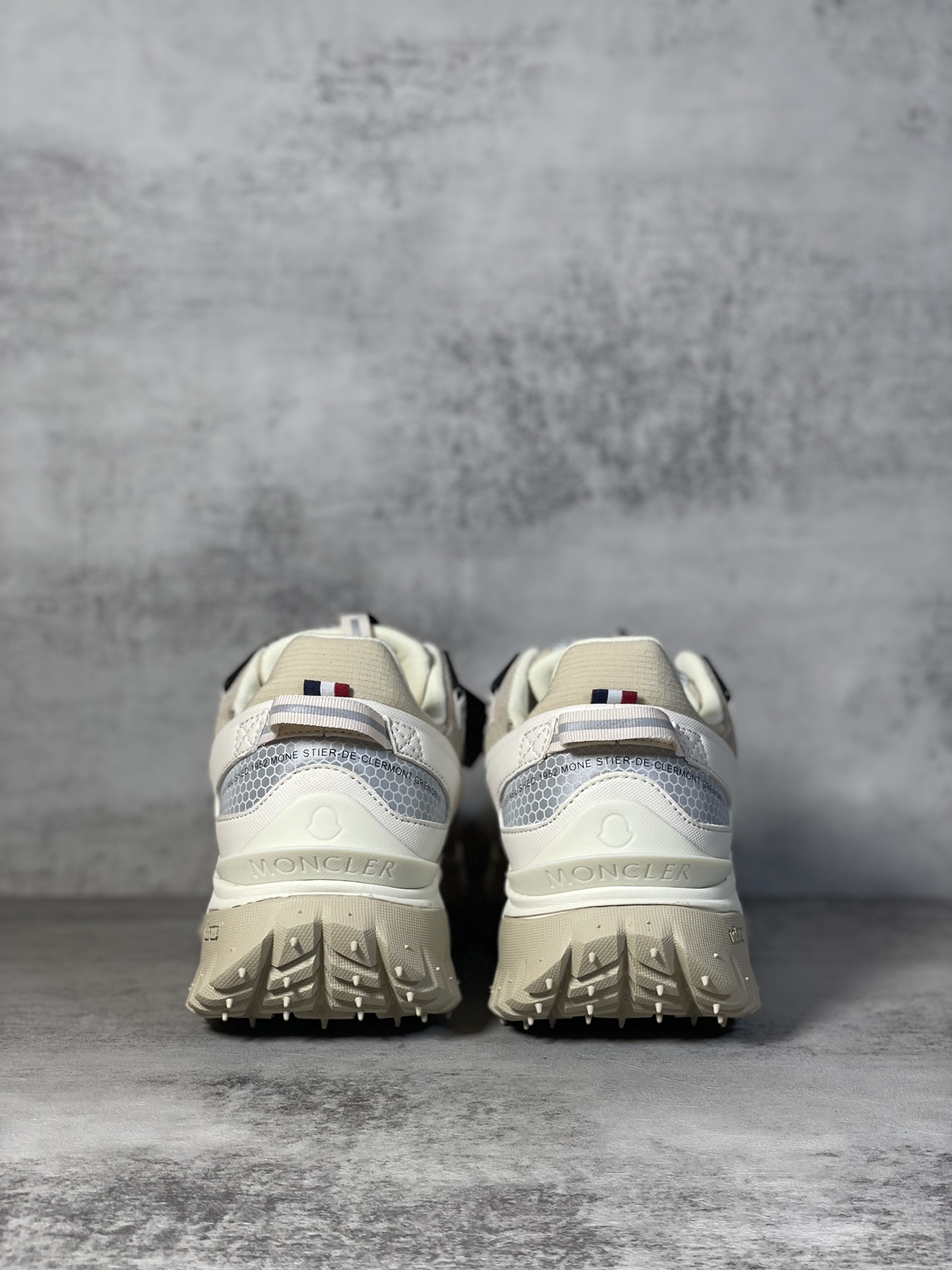 Moncler Sneakers Shock Absorbing M-l