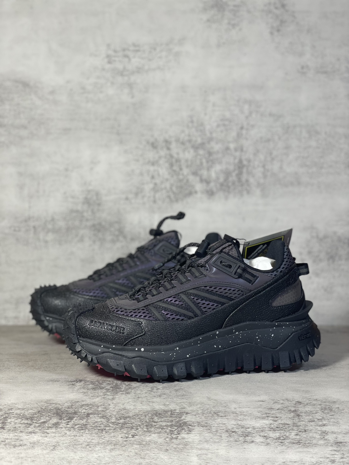 Moncler Sneakers Shock Absorbing M-l