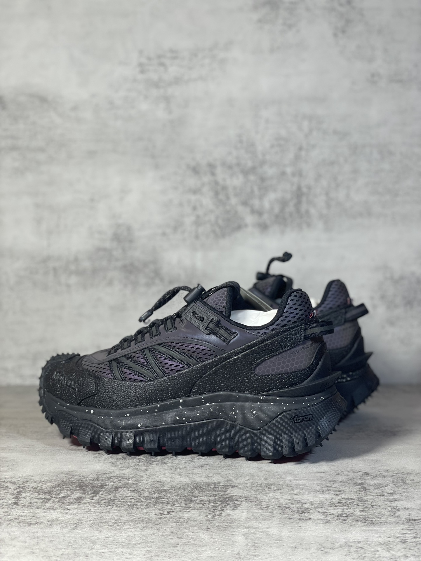 Moncler Sneakers Shock Absorbing M-l