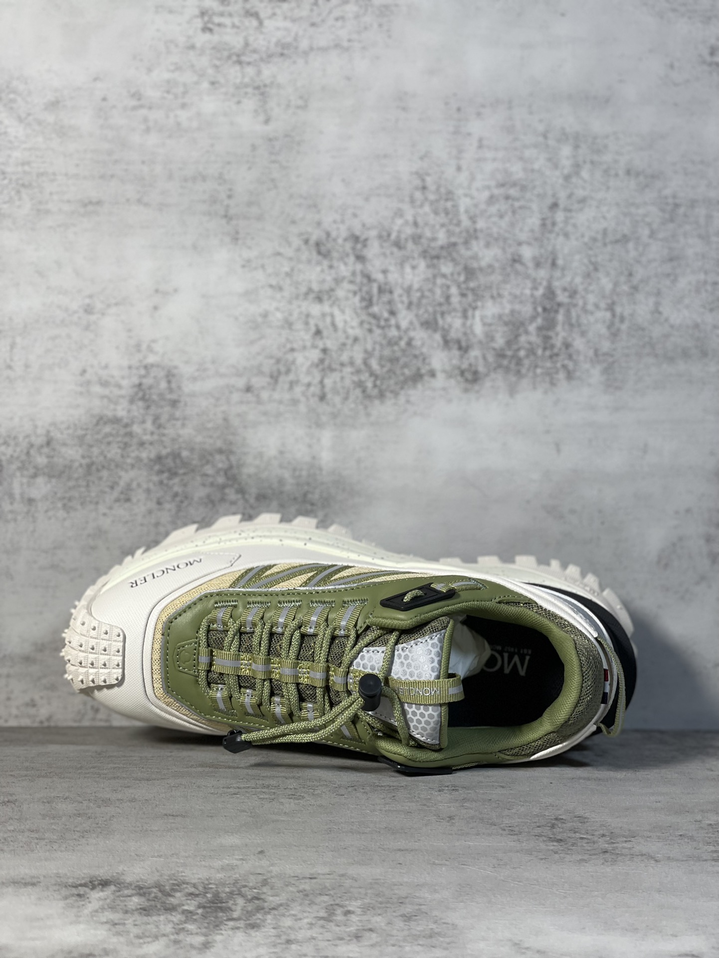 Moncler Sneakers Shock Absorbing M-l