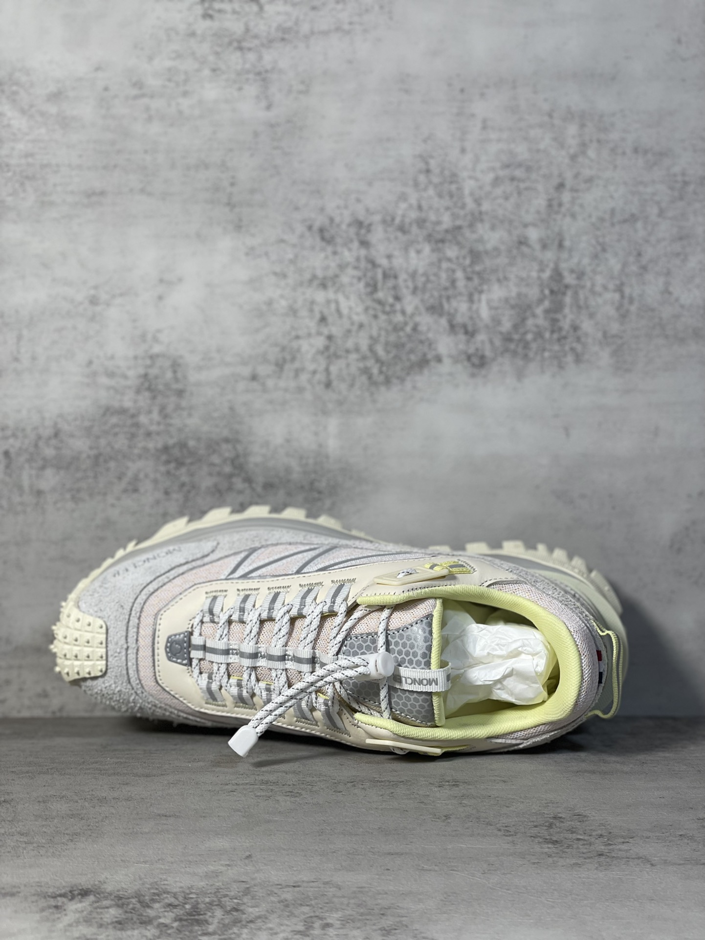 Moncler Sneakers Shock Absorbing M-l