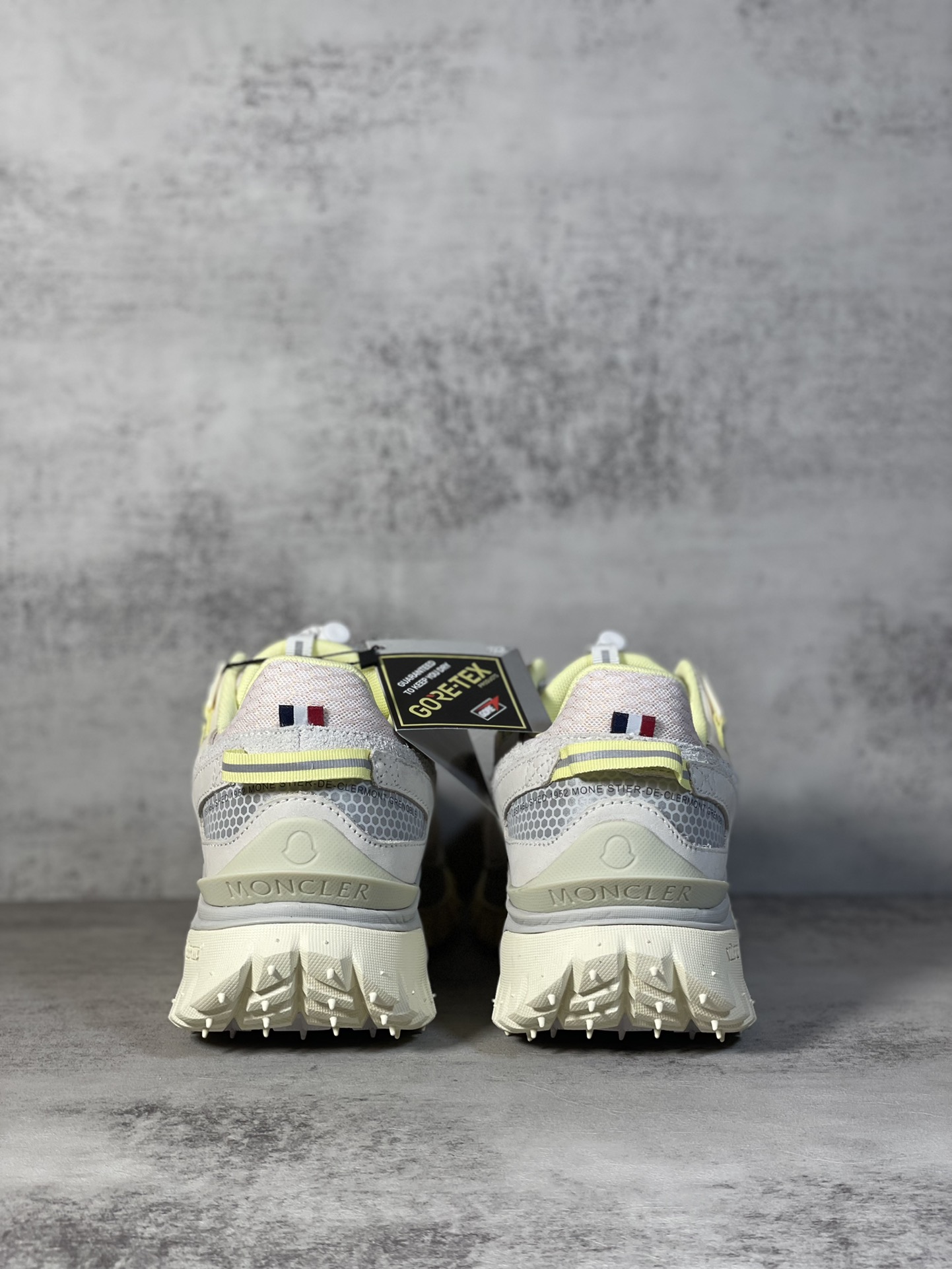 Moncler Sneakers Shock Absorbing M-l