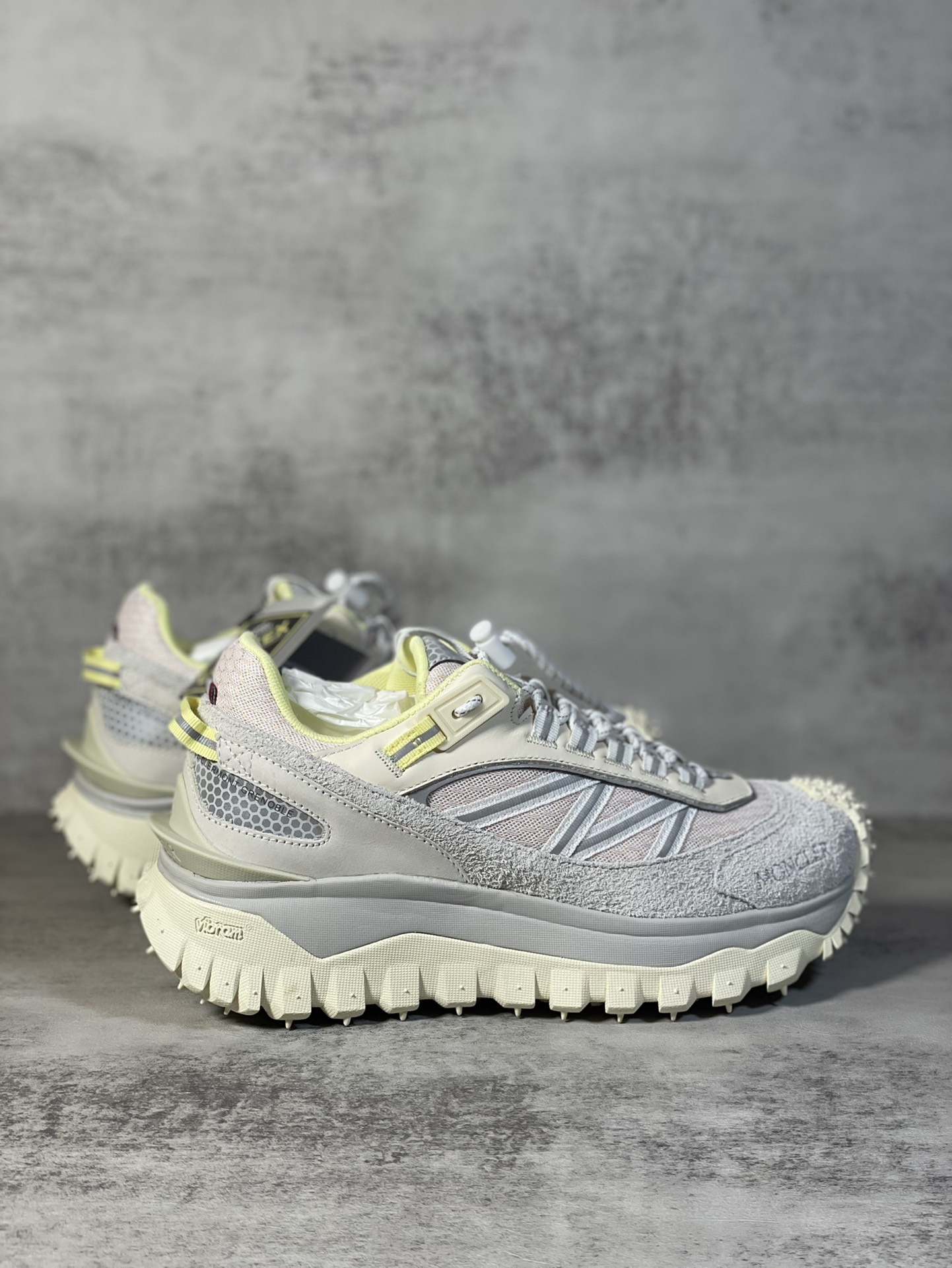 Moncler Sneakers Shock Absorbing M-l