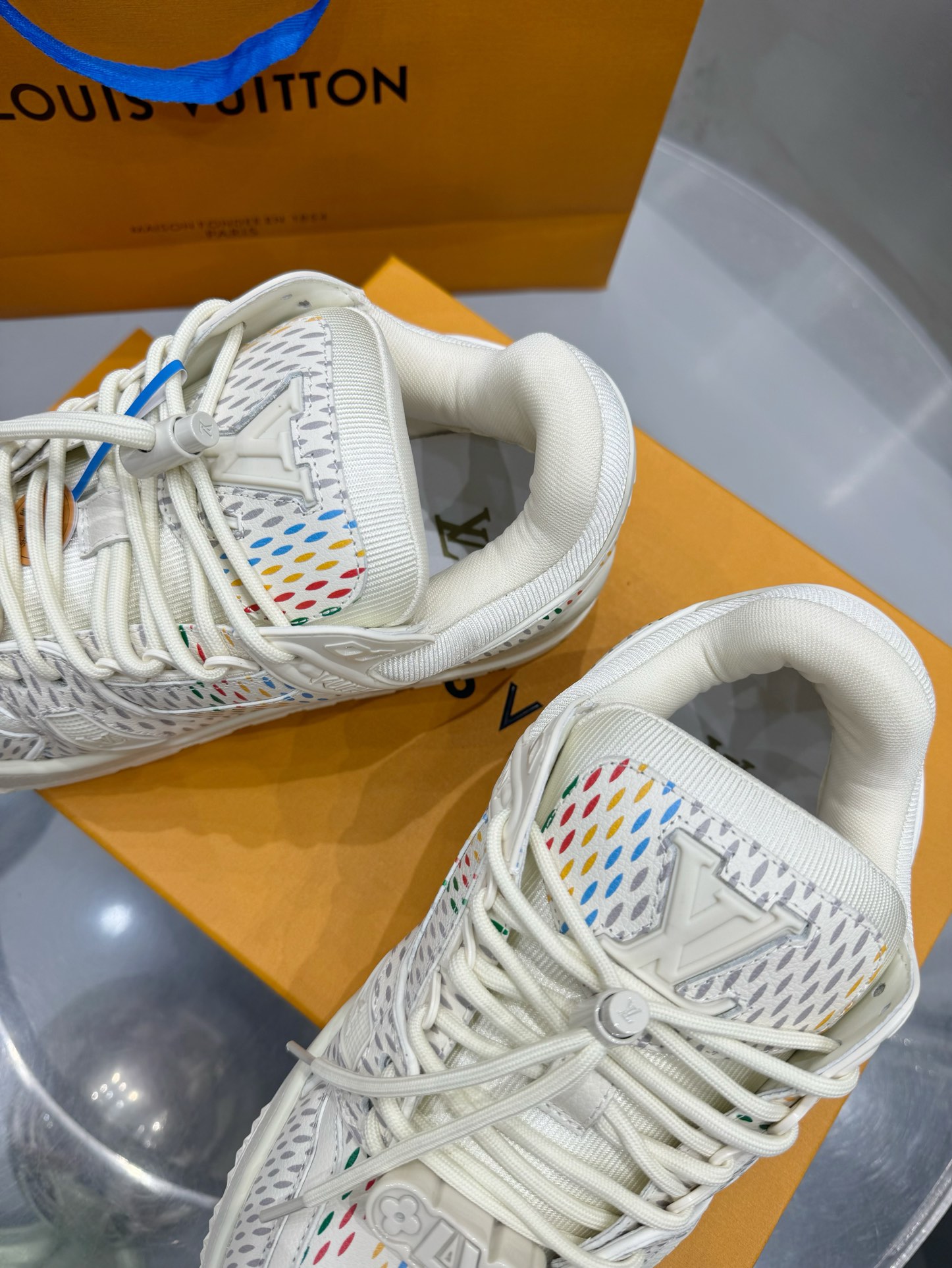 Louis Vuitton Male Basic Shoes L