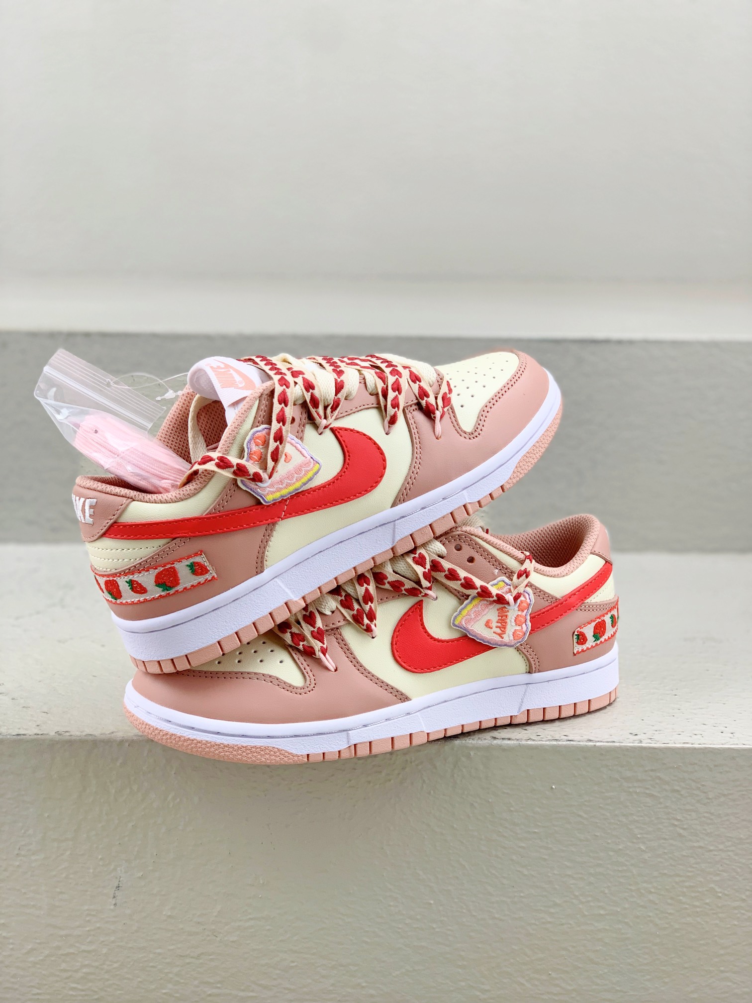 Nike Female Board Shoes L-s