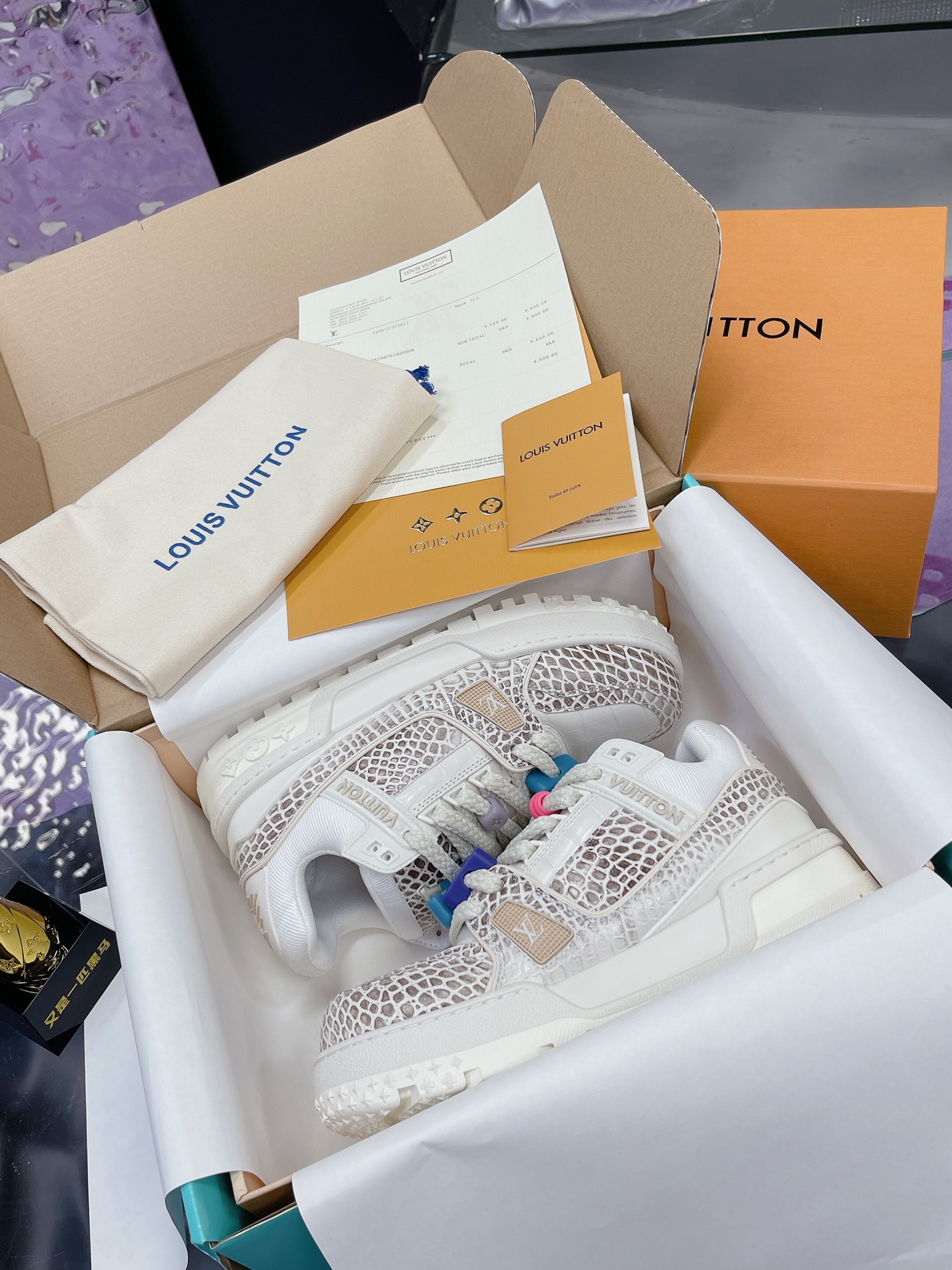 Louis Vuitton Male Basic Shoes L