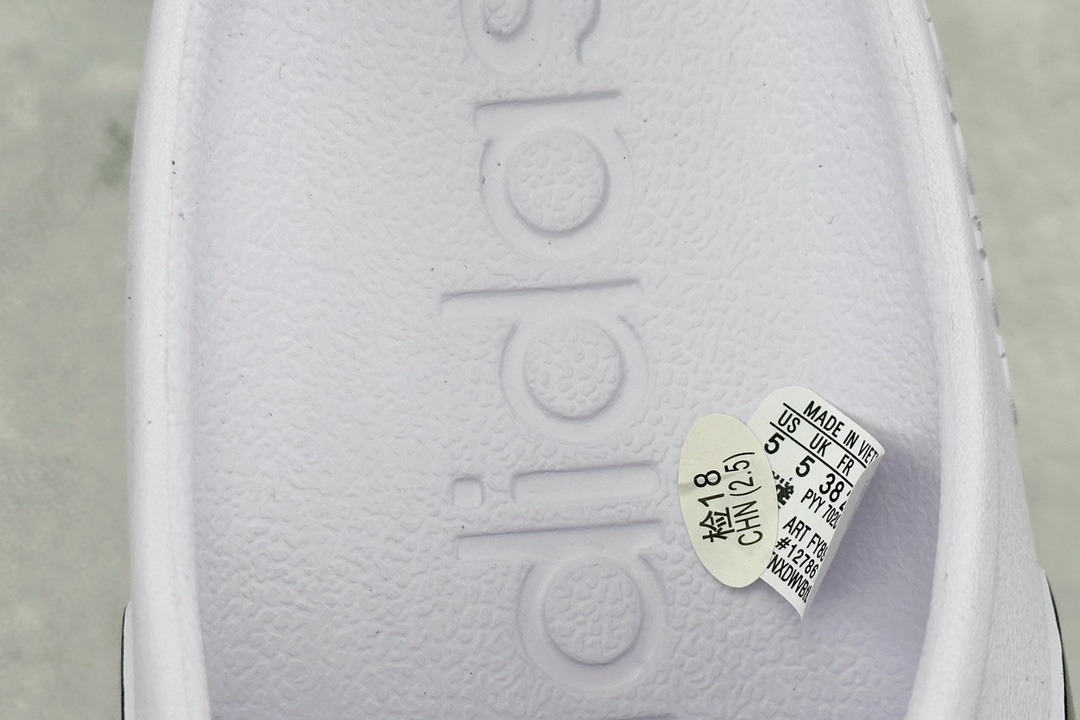 Adidas Slippers M-l-s