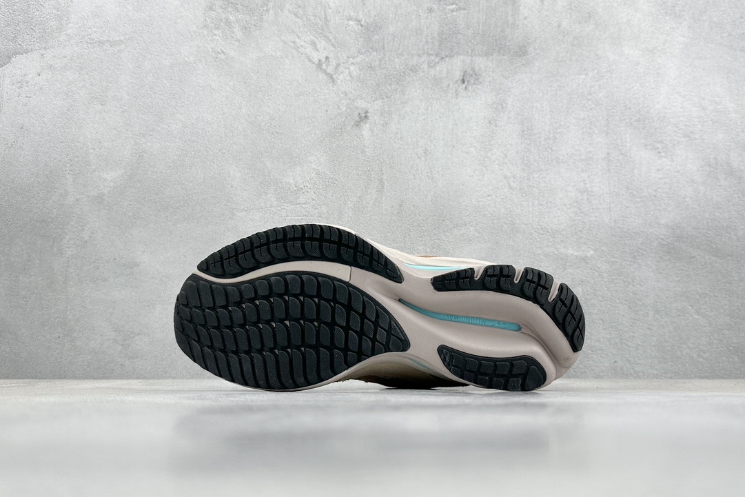 Running Shoes Shock Absorbing M