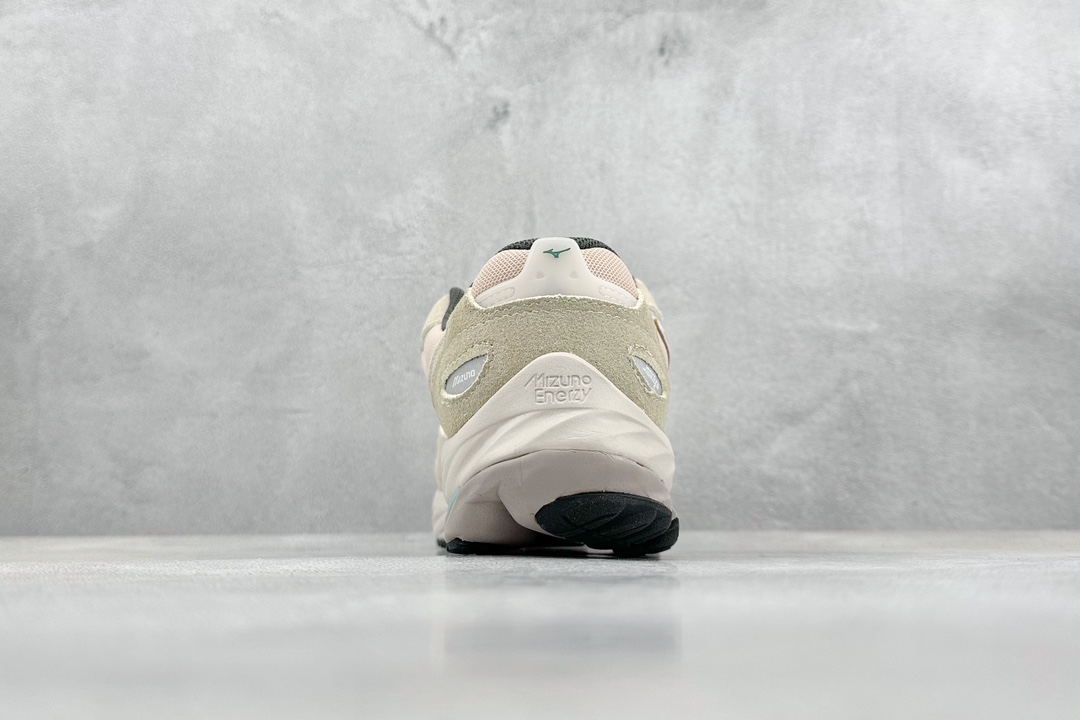 Running Shoes Shock Absorbing M