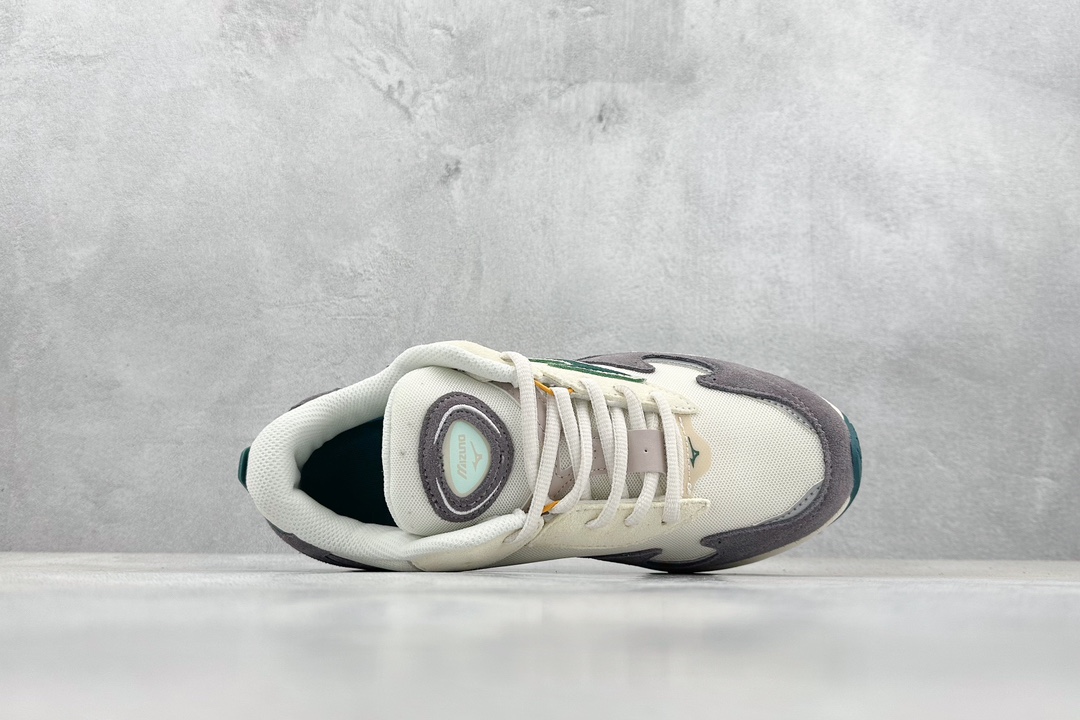 Running Shoes Shock Absorbing M