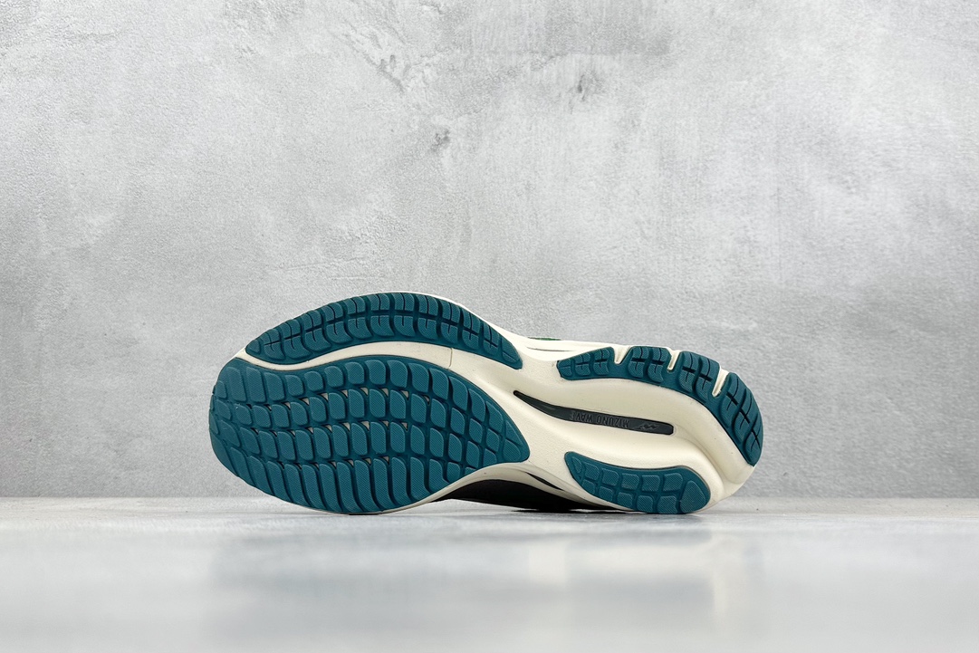 Running Shoes Shock Absorbing M