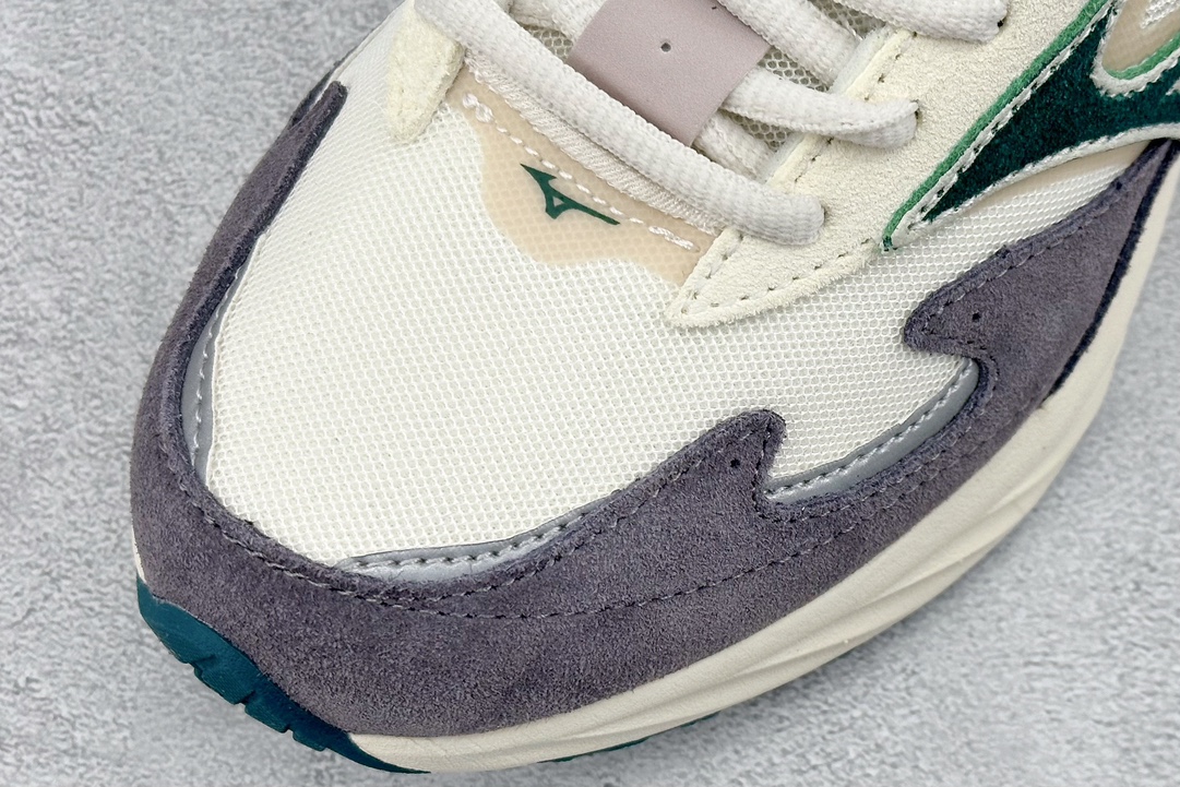 Running Shoes Shock Absorbing M