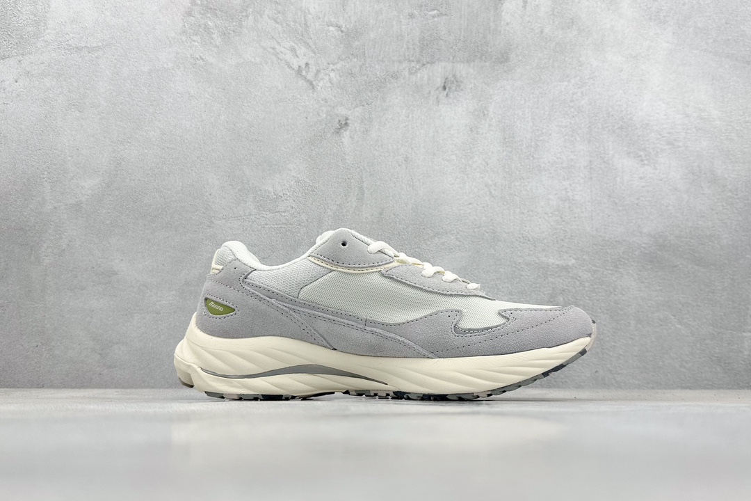 Running Shoes Shock Absorbing M