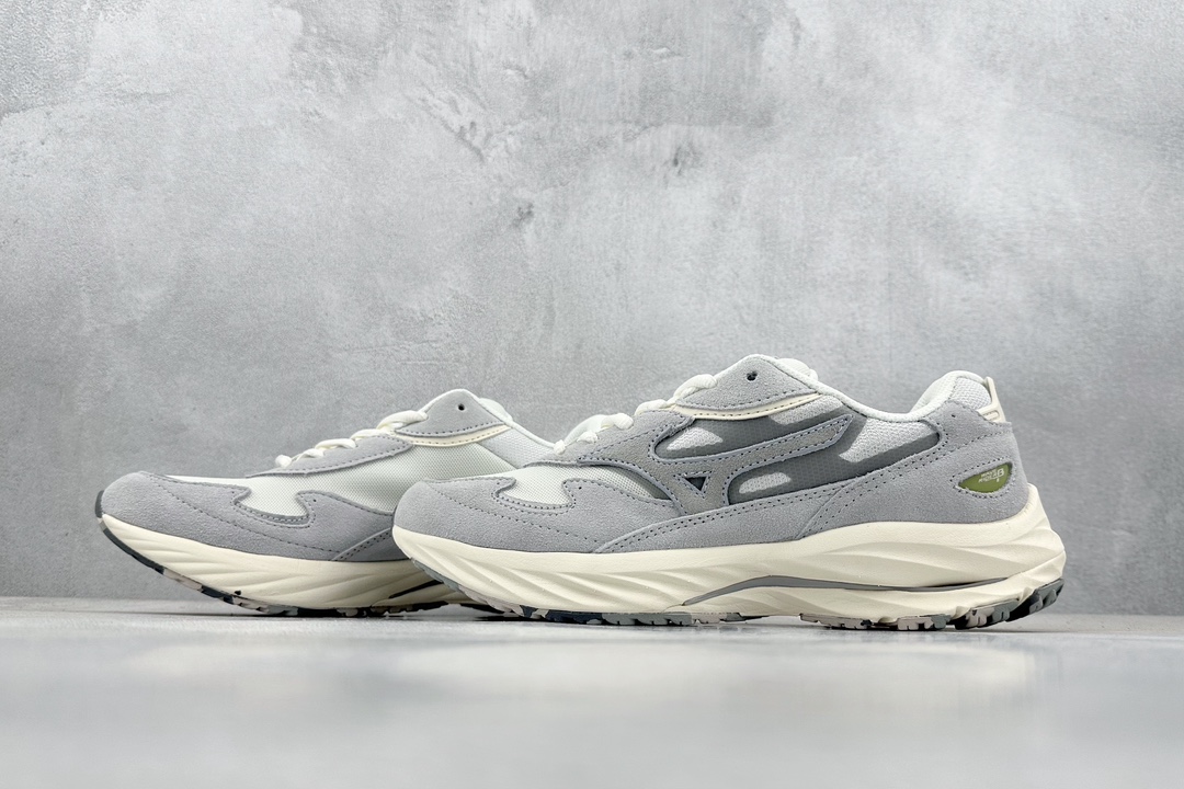 Running Shoes Shock Absorbing M