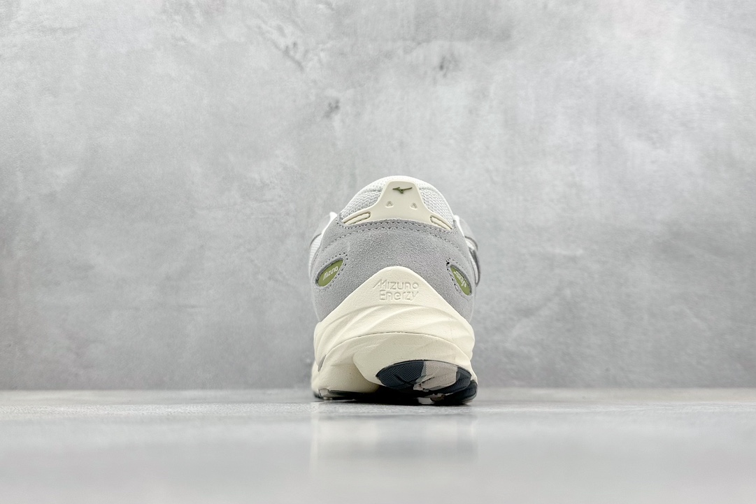 Running Shoes Shock Absorbing M