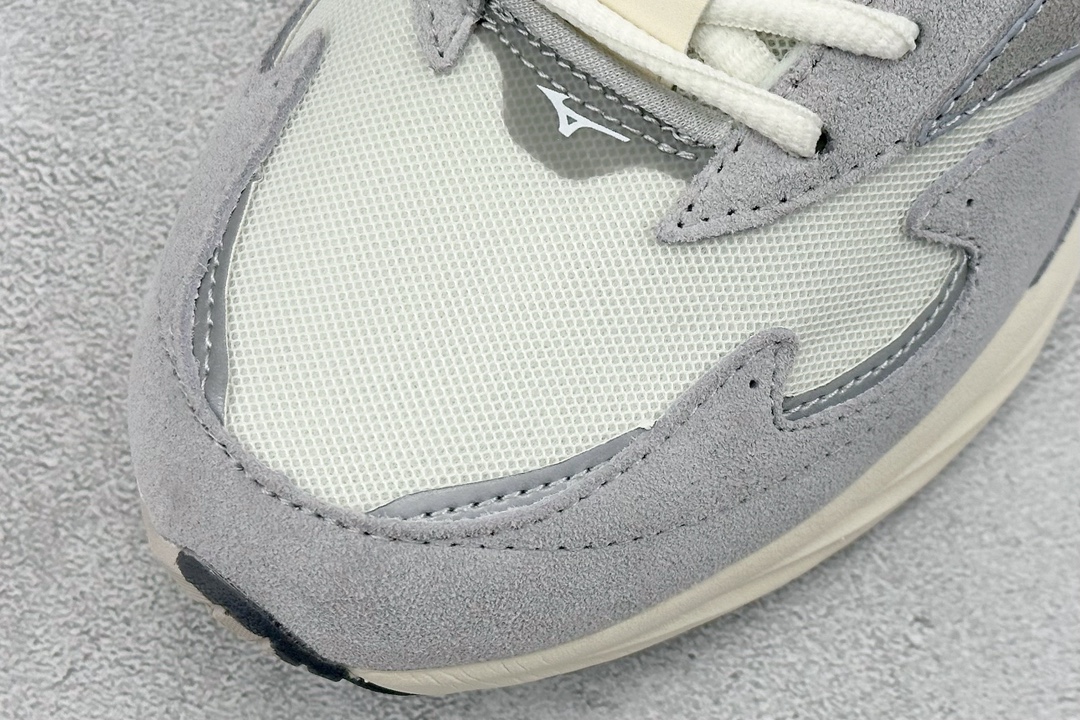 Running Shoes Shock Absorbing M