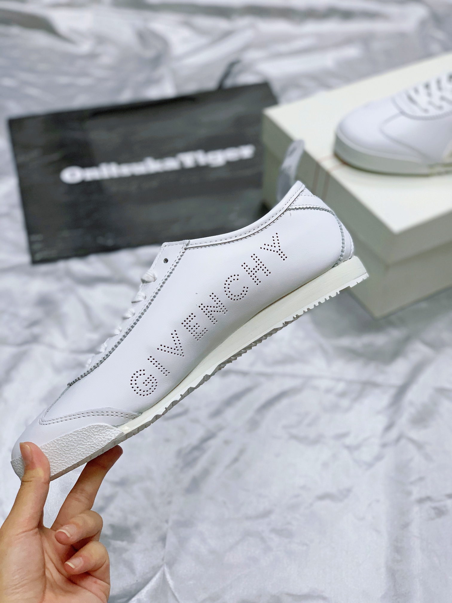 Adidas Givenchy Onitsuka Tiger Male Running Shoes M-s