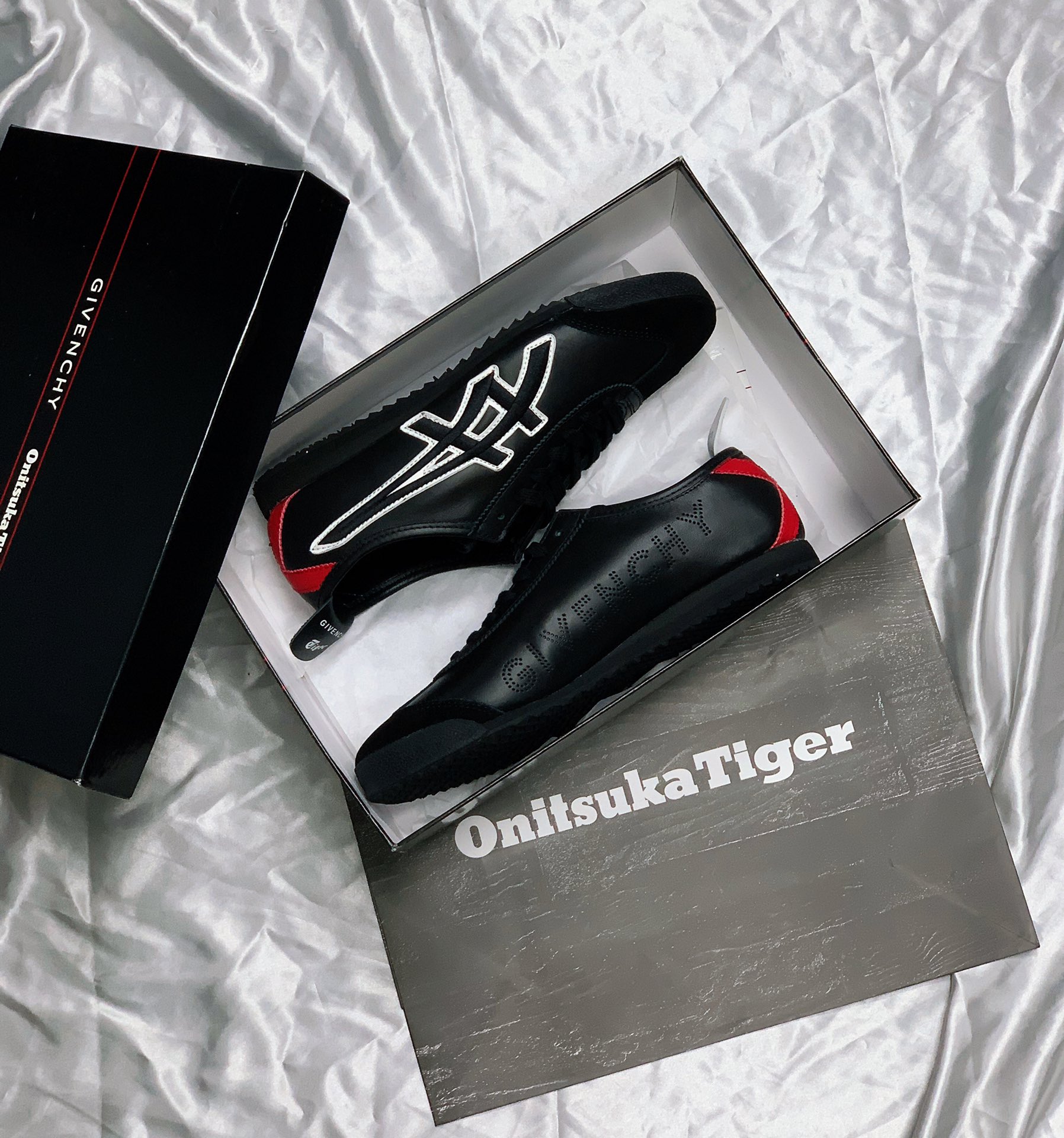 Adidas Givenchy Onitsuka Tiger Male Running Shoes M-s