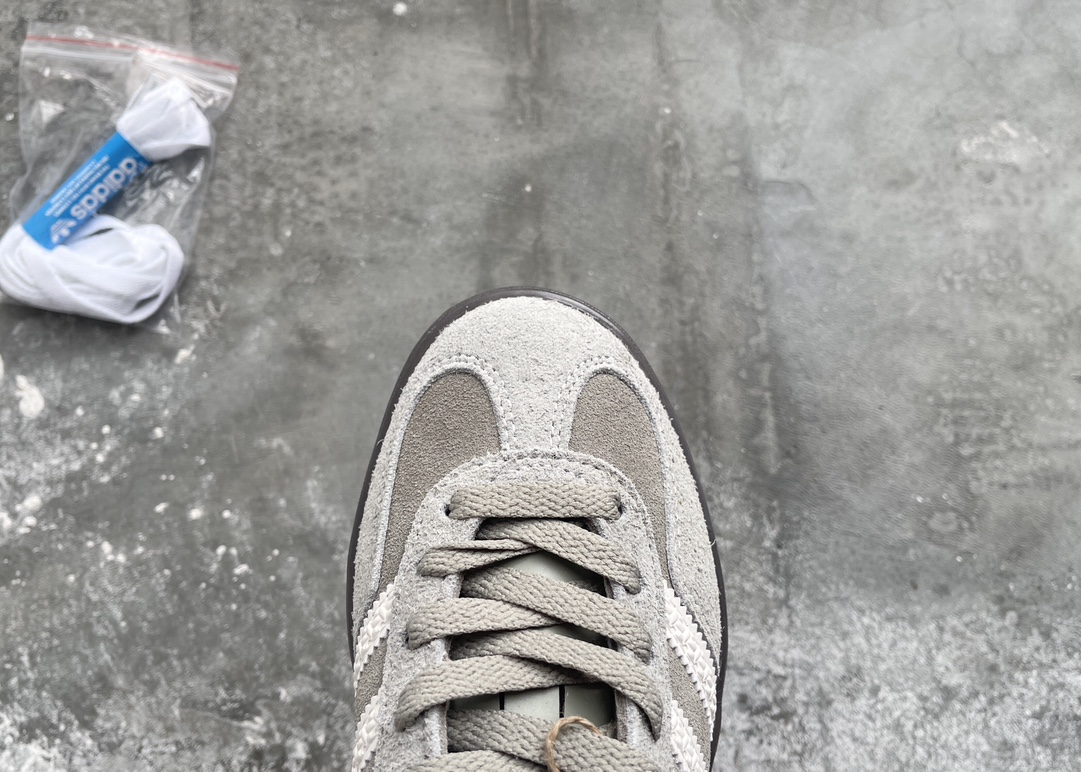 Adidas Basic Shoes Black L-s