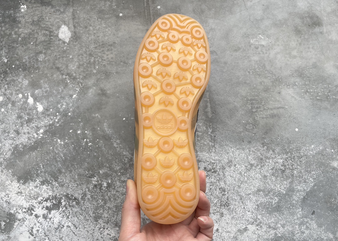 Adidas Basic Shoes Black L-s