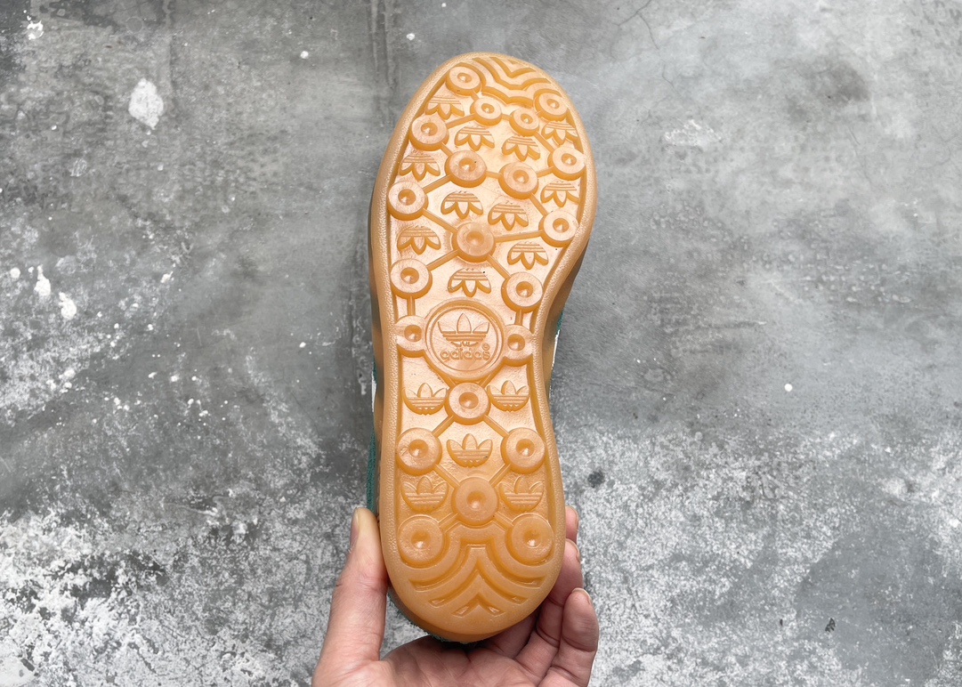 Adidas Basic Shoes Black L-s