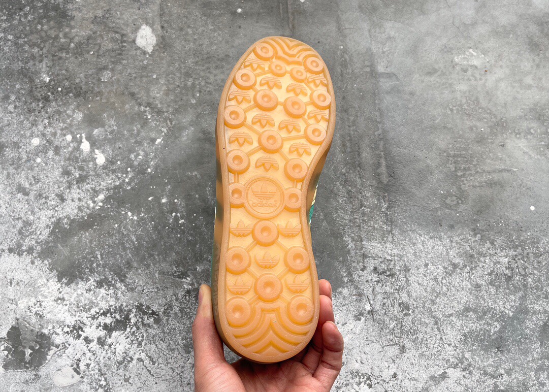 Adidas Basic Shoes Black L-s