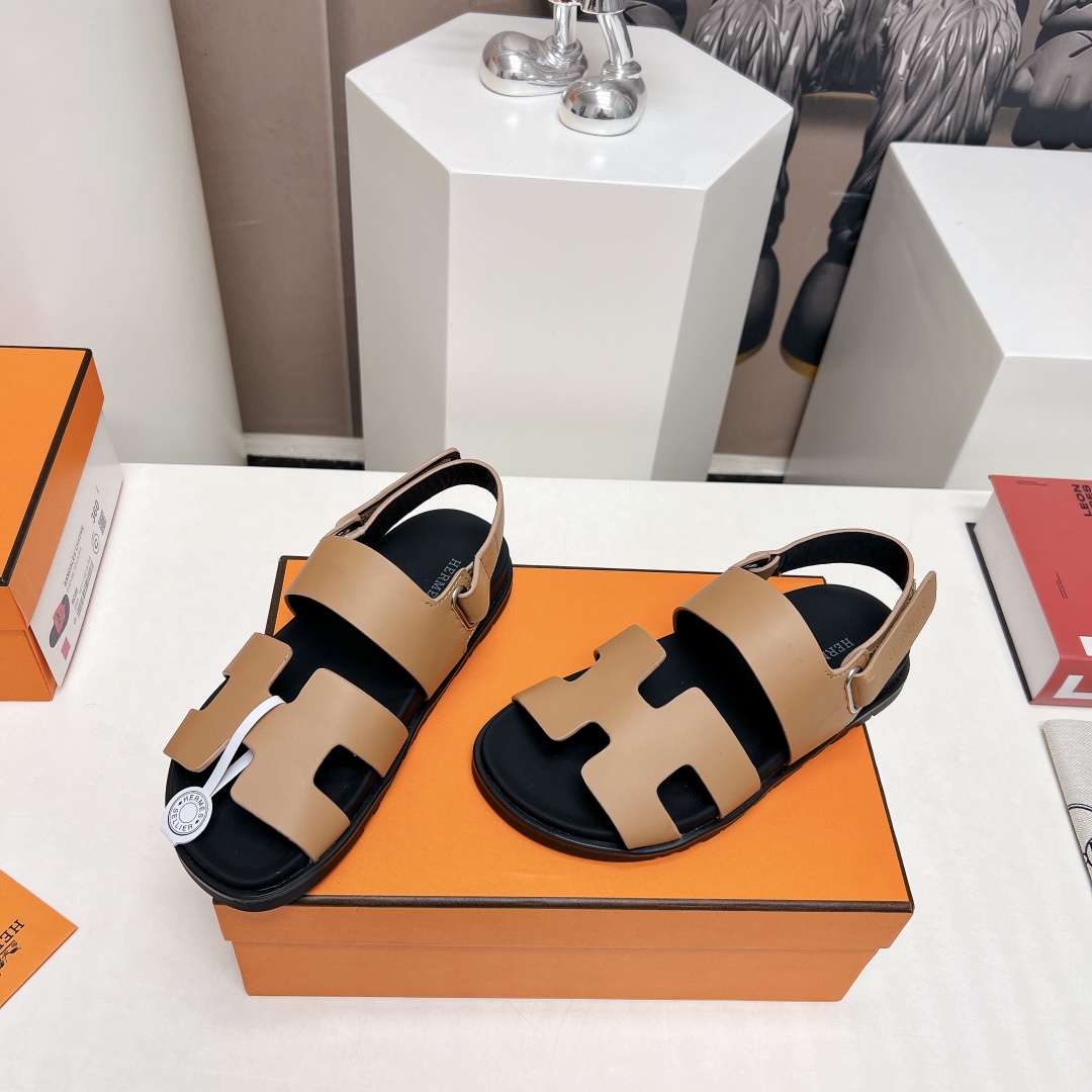 Hermes Male Sandals M