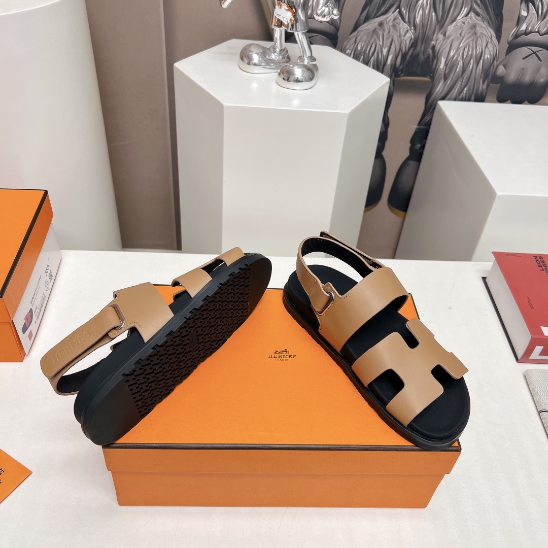 Hermes Male Sandals M