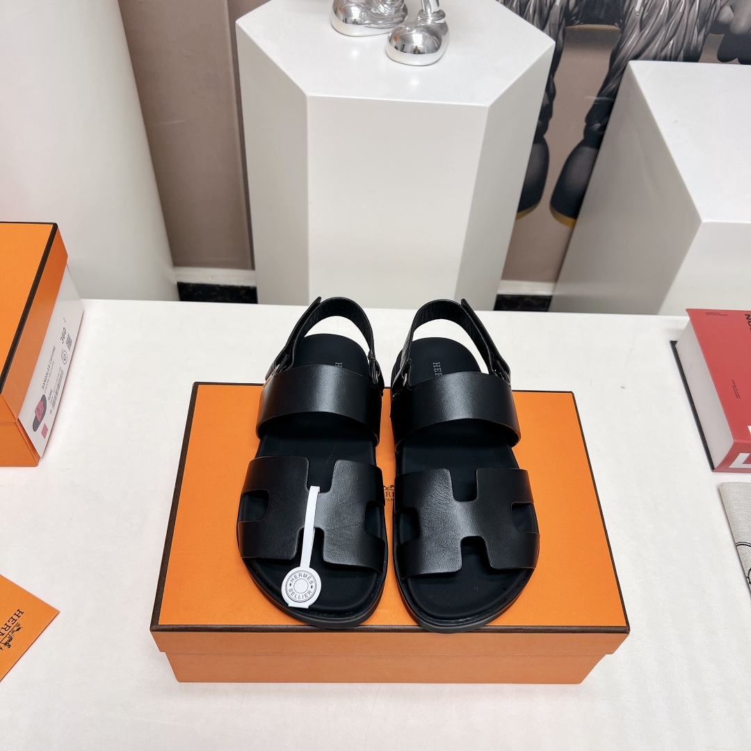 Hermes Male Sandals M