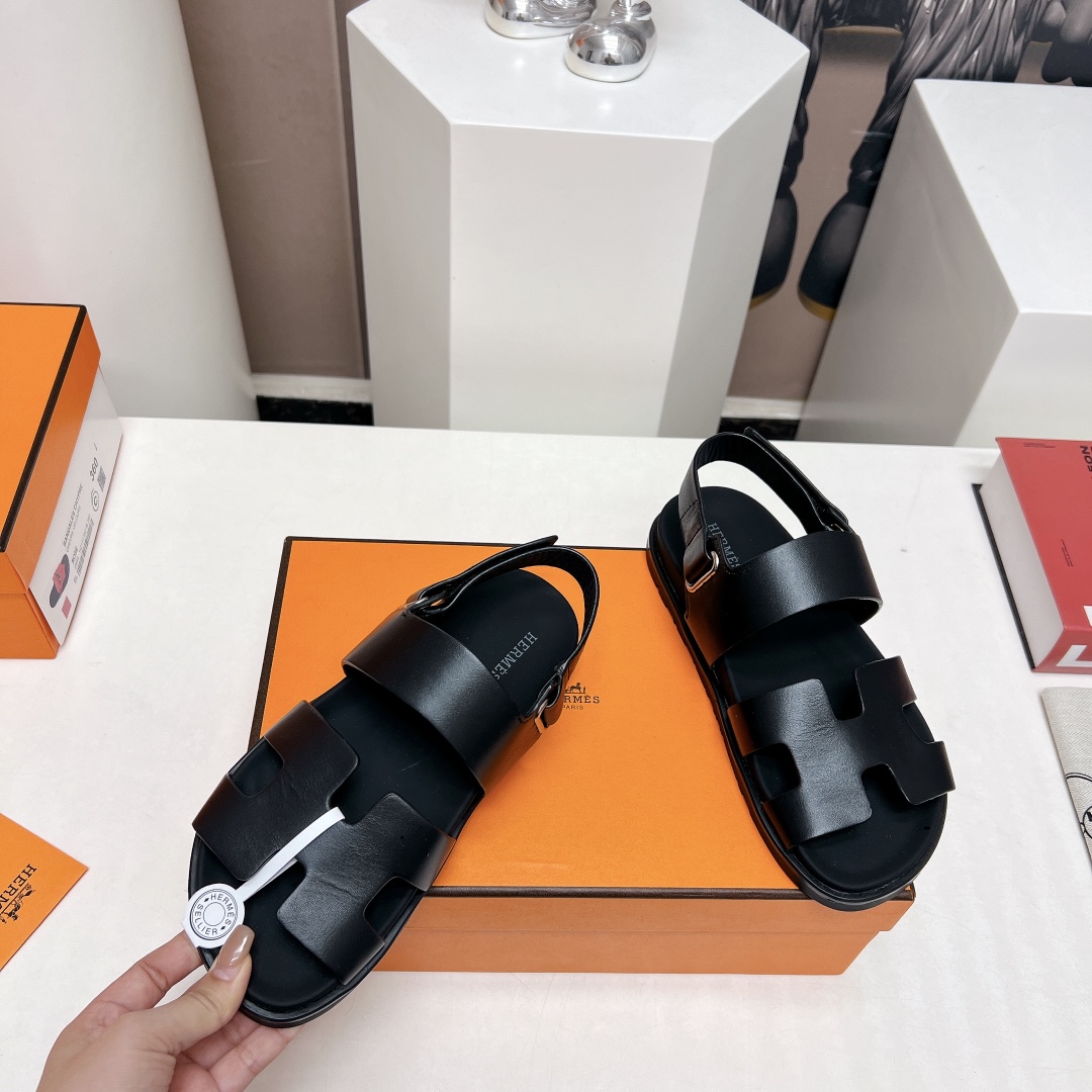 Hermes Male Sandals M