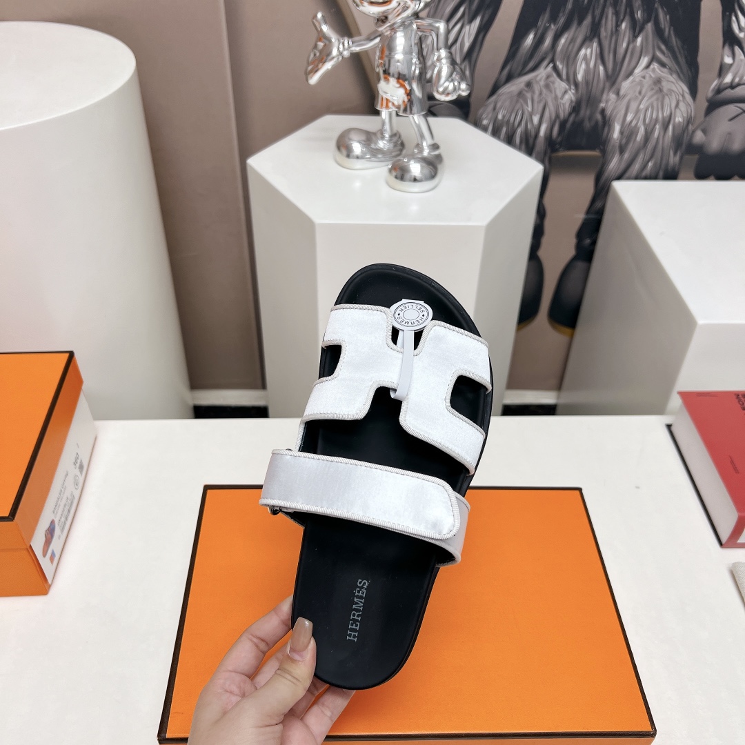 Hermes Male Sandals M