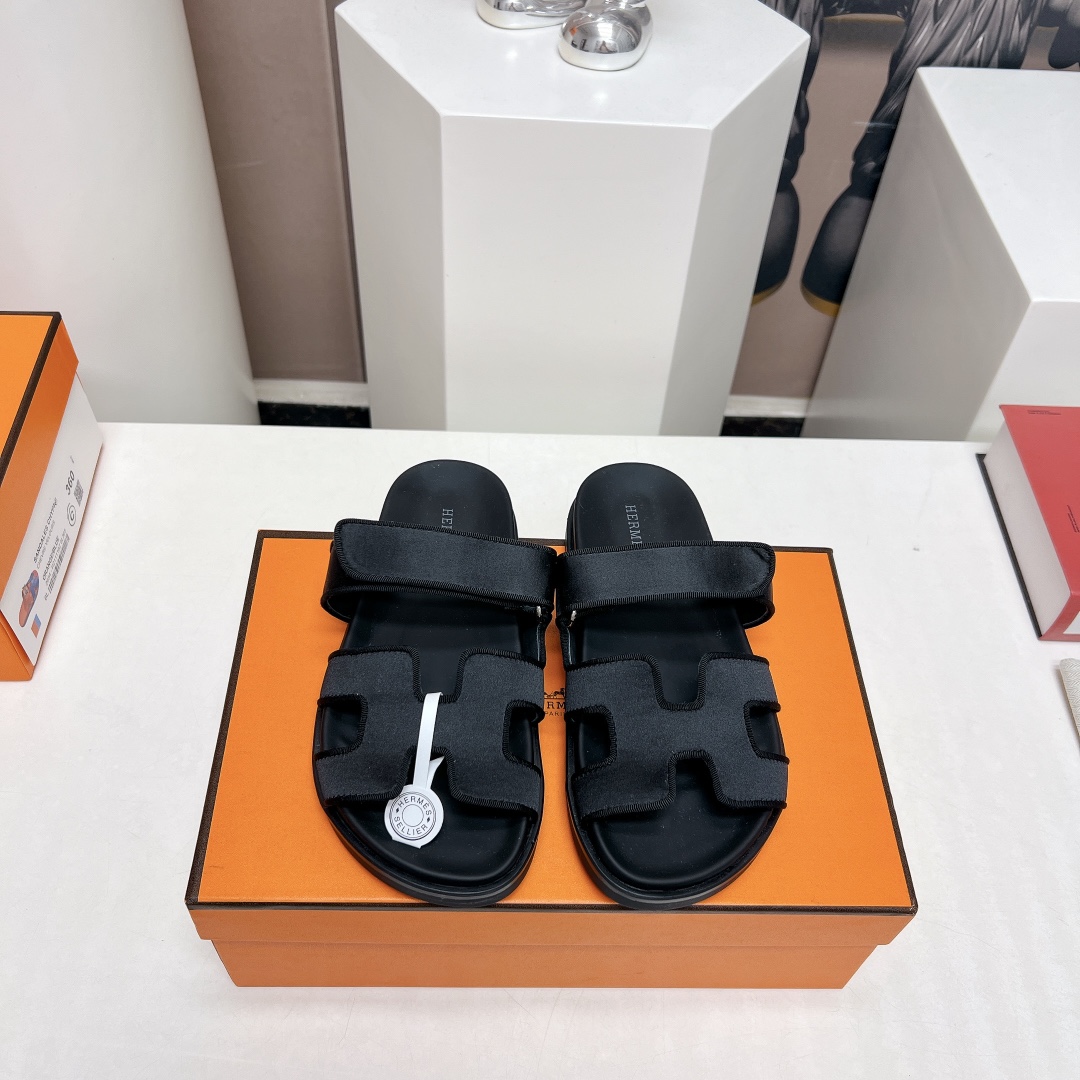 Hermes Male Sandals M