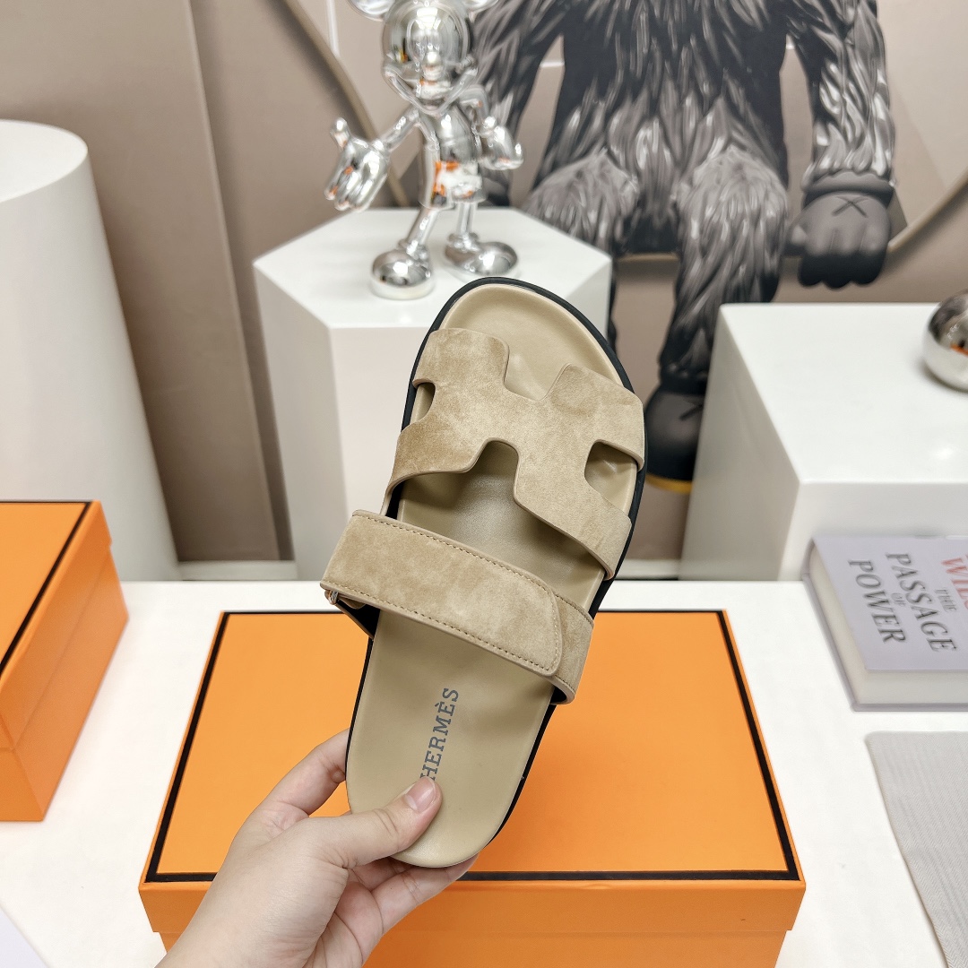 Hermes Male Sandals M