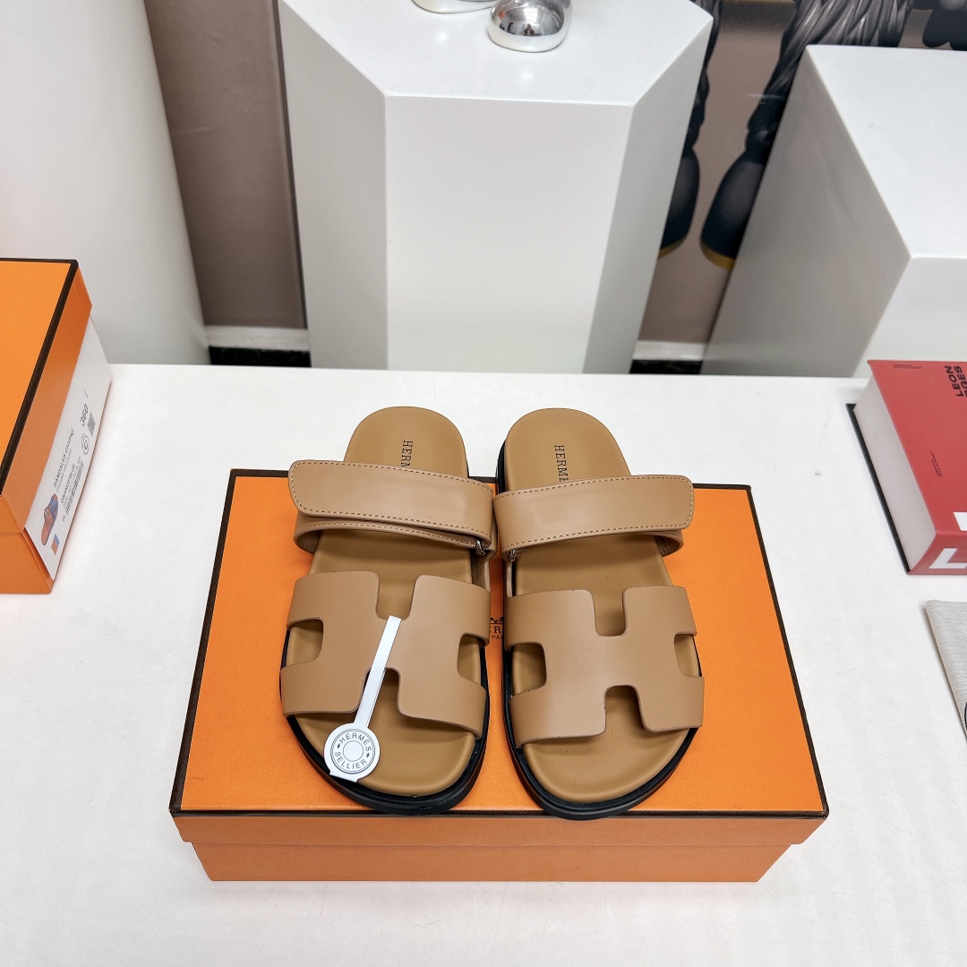 Hermes Male Sandals M