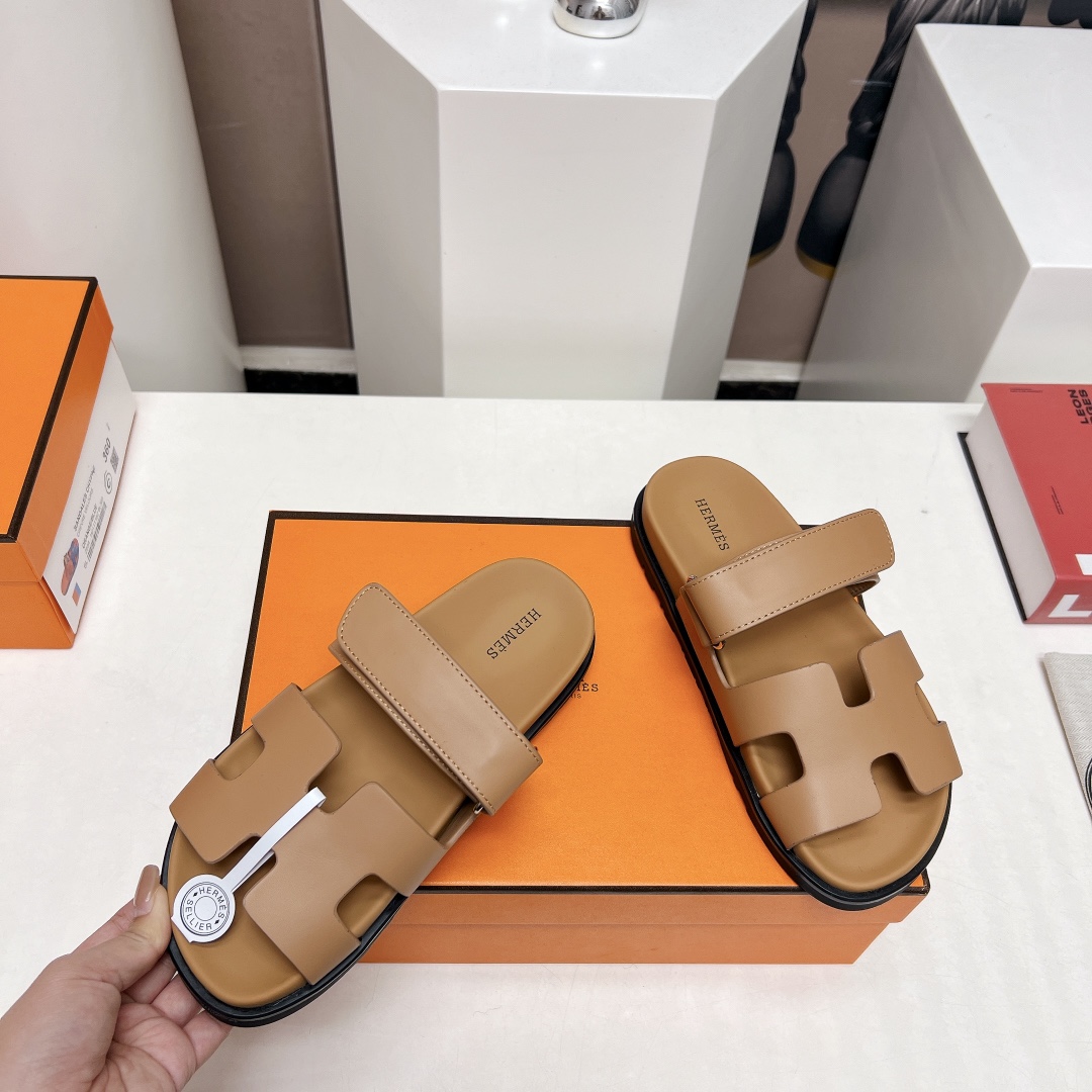 Hermes Male Sandals M