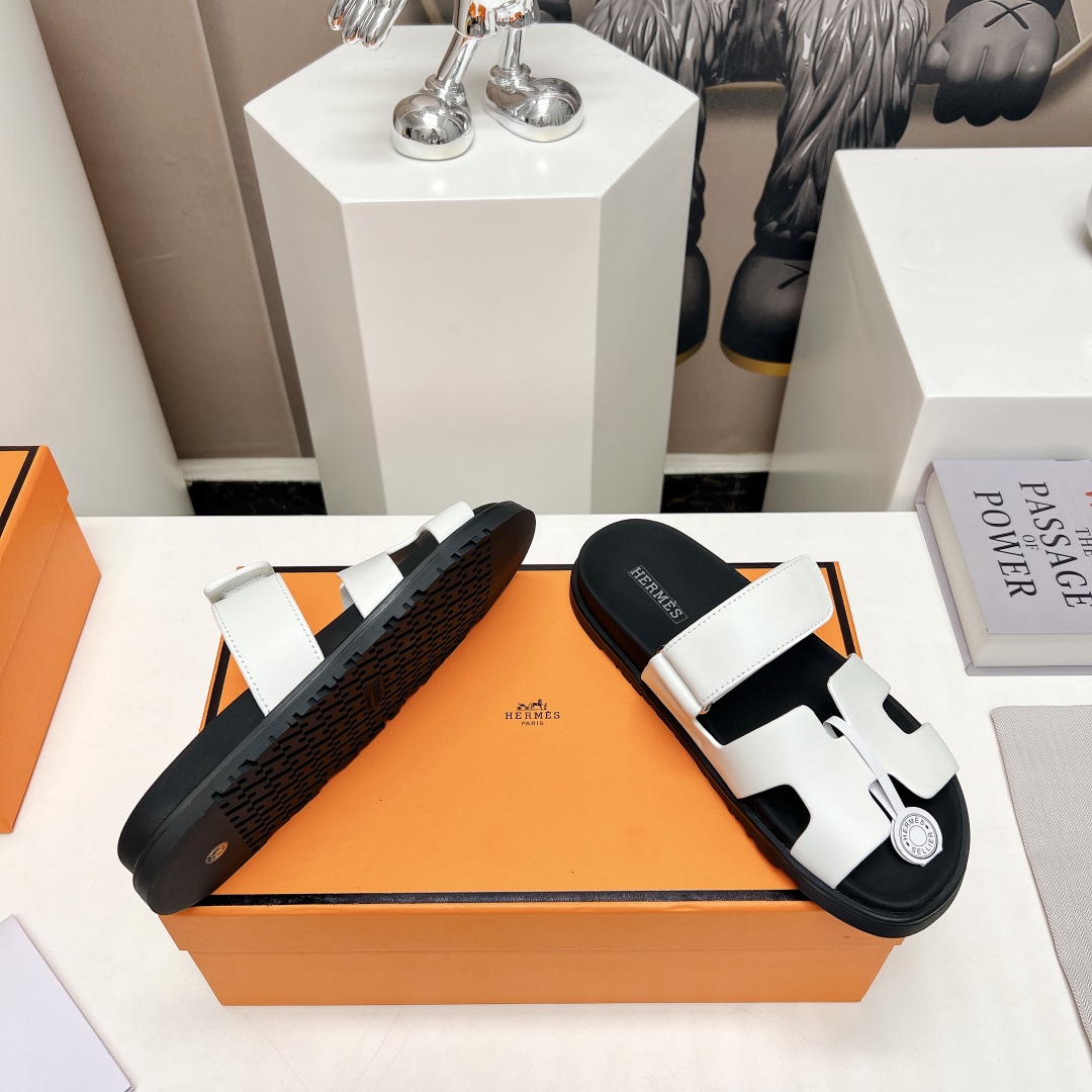 Hermes Male Sandals M