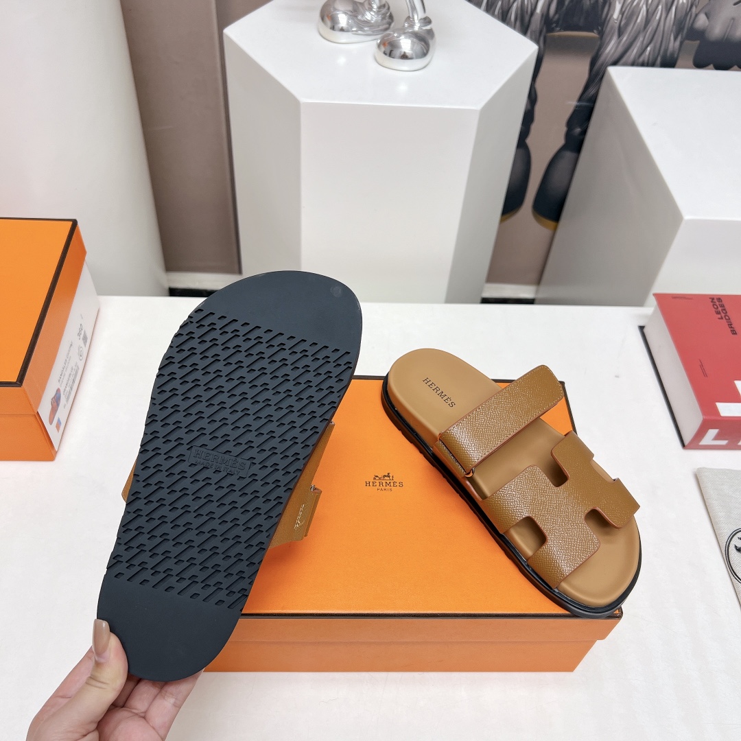 Hermes Male Sandals M