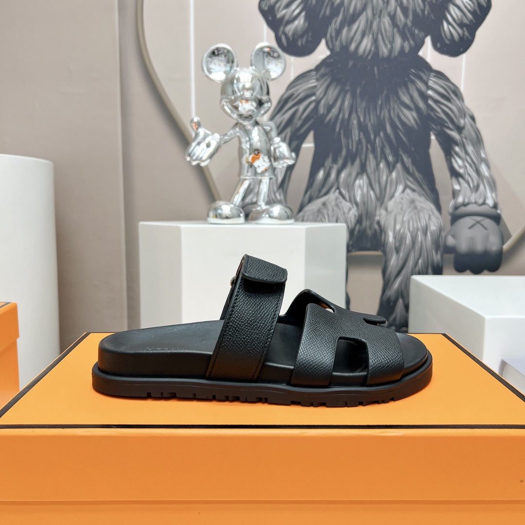 Hermes Male Sandals M