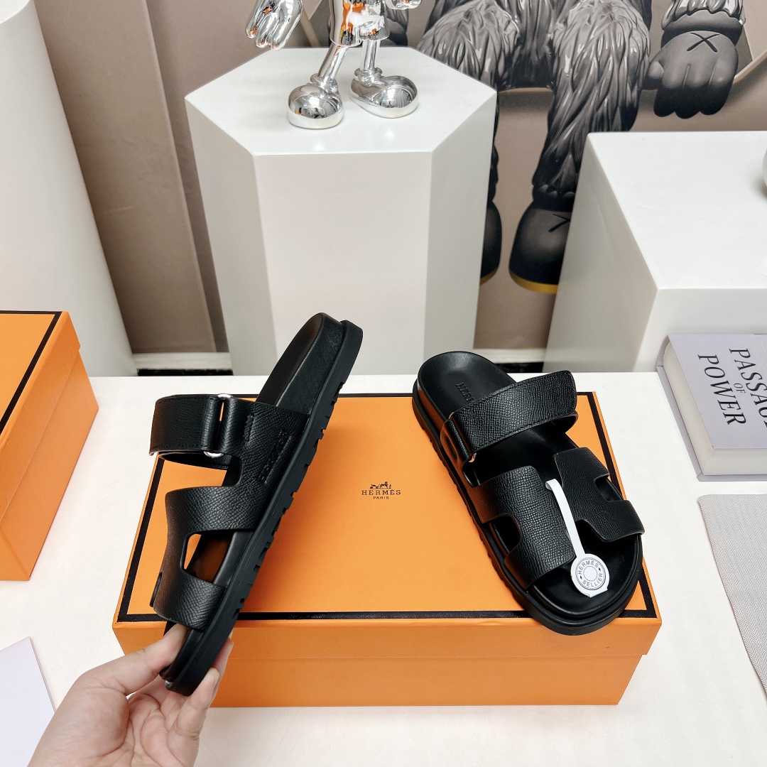 Hermes Male Sandals M